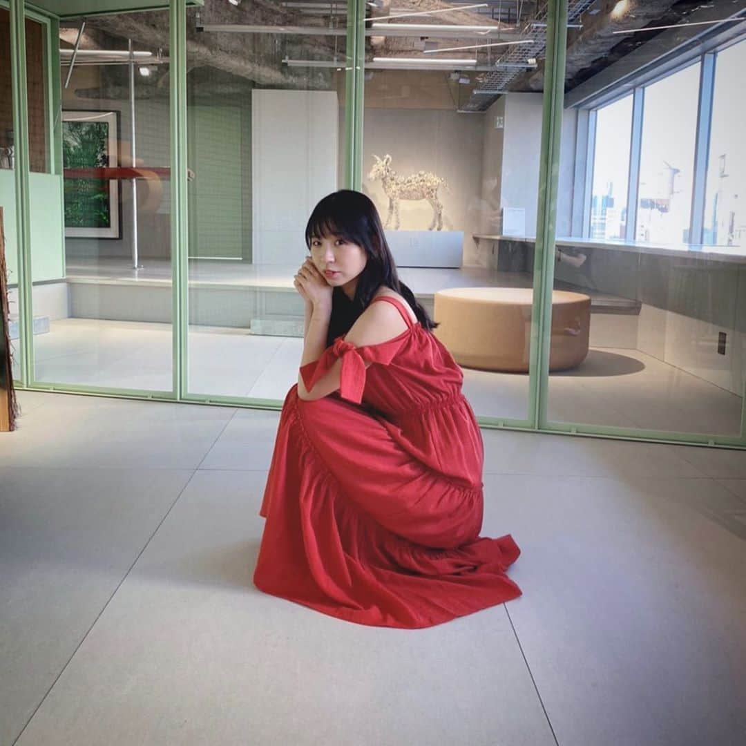 古川未鈴のインスタグラム：「実はオフショルすき」