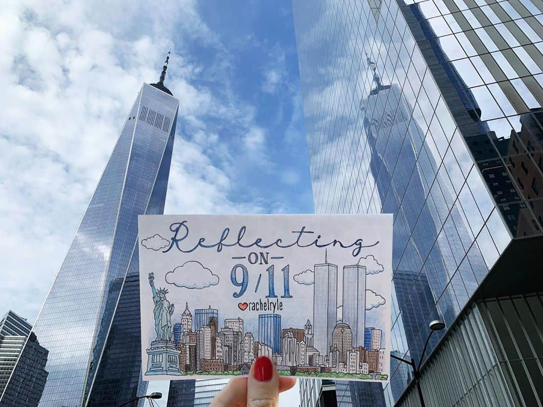 Rachel Ryleさんのインスタグラム写真 - (Rachel RyleInstagram)「Reflecting on September 11th 2001. I didn’t yet live in New York, but my heart was here. I watched the attacks happen with my mom from our living room, and I still remember the shock & deep pain of that heartbreak. Almost 20 years later, here I stand at Ground Zero - now in the city I call home, and I still feel that pain. To know what thousands of people went through, and have gone through since & because of that day, is devastating. Despite the destruction, here’s what it’s made me realize. This city can be harsh, and often hard to bear the daily grind, but it’s a beautiful thing how New York comes together in moments of need. The aftermath of that day was a testament to the strength and love New Yorkers have for each other. The tribute of The World Trade Center at Ground Zero is a powerful reminder. If you have a couple minutes, please watch my Story today and take a moment to pay respect to the lives lost as I share yesterday’s visit to Ground Zero. Thank you! I hope you all are well! #art #drawing #illustration #tribute #911 #September11 #September11th #FreedomTower #GroundZero #WorldTrade #WorldTradeCenter #TwinTowers #nyc #ny #newyork #newyorkcity」9月11日 22時46分 - rachelryle