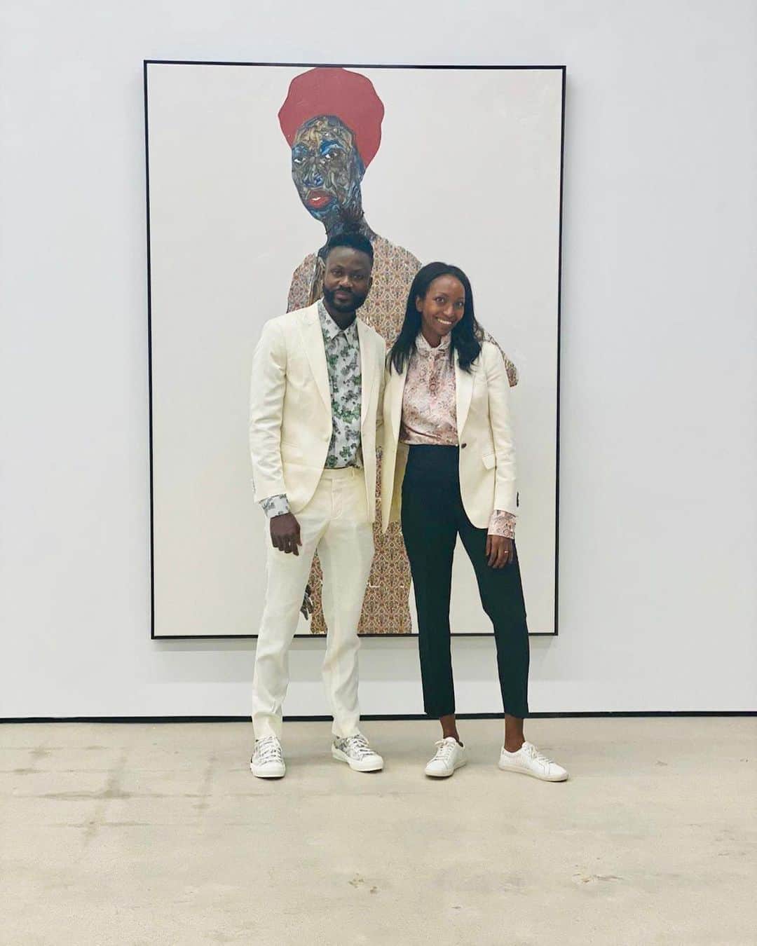 キム・ジョーンズのインスタグラム：「Congratulations on your first solo exhibition - stand by me -  @amoakoboafo and congratulations @marianeibrahimgallery - if your in Chicago check it out ! Love you both !」