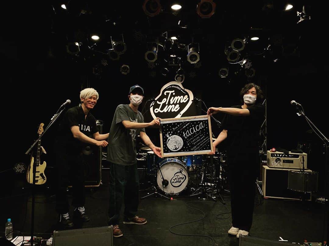 tacicaのインスタグラム：「2020/09/11  「TIMELINE for "parallel park"」 新横浜NEW SIDE BEACH!!でした。  色々な感情が熱く込み上げてるライブでした。 配信ライブならではのアーカイブが1週間残るので是非。色々必見です。  10/2(金)「dear, deer」もお楽しみに。  #tacica  #timelessmoment  #TIMELINE」