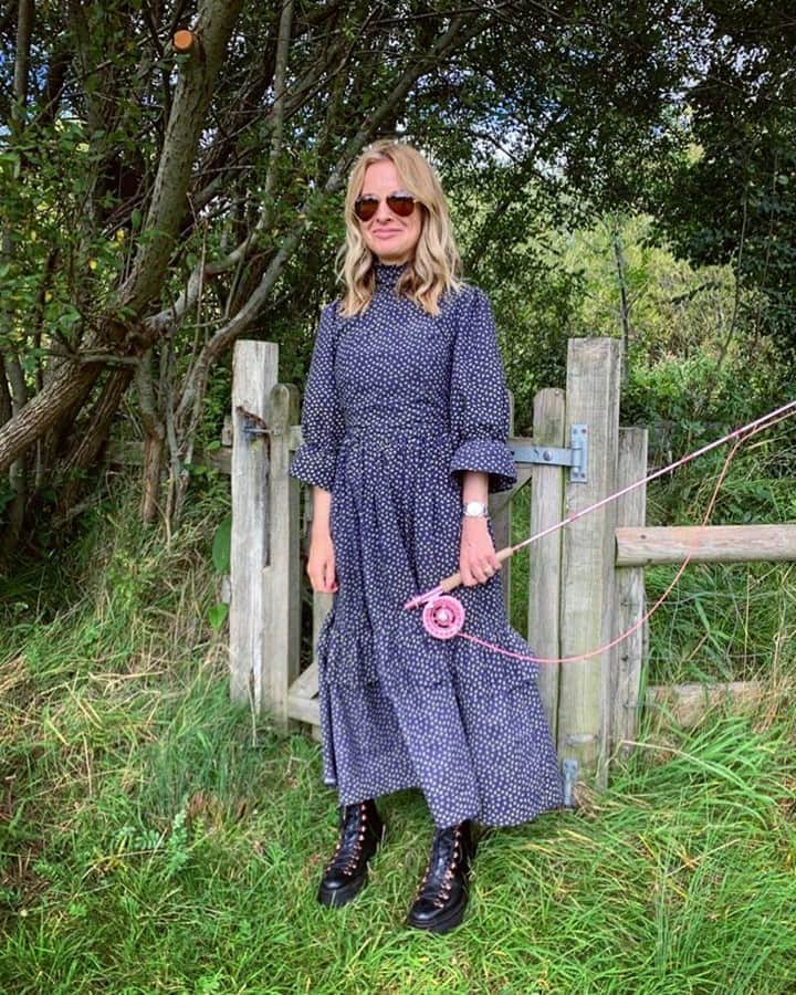のインスタグラム：「Our friend @beakyfishes Always suitably dressed for something. Pictured her in Nanette 2.0 - follower @beakyfishes to follow her fishing exploits ⁠ -⁠ _⁠ _⁠ ⁠ #peopleingrenson #nanette2.0 #grensonnanette #flyfishing  #fishing #womenwhofish #grensongirls #fishingaddict #fishingtrip  #catchandrelease #fishinggirl #fishinglife #5050onthewater #fishingpics #instafish ⁠ #grenson #girlsingrenson #grensongirls #womensbrogues #brogues #womenswear #womensshoes #womensfashion」