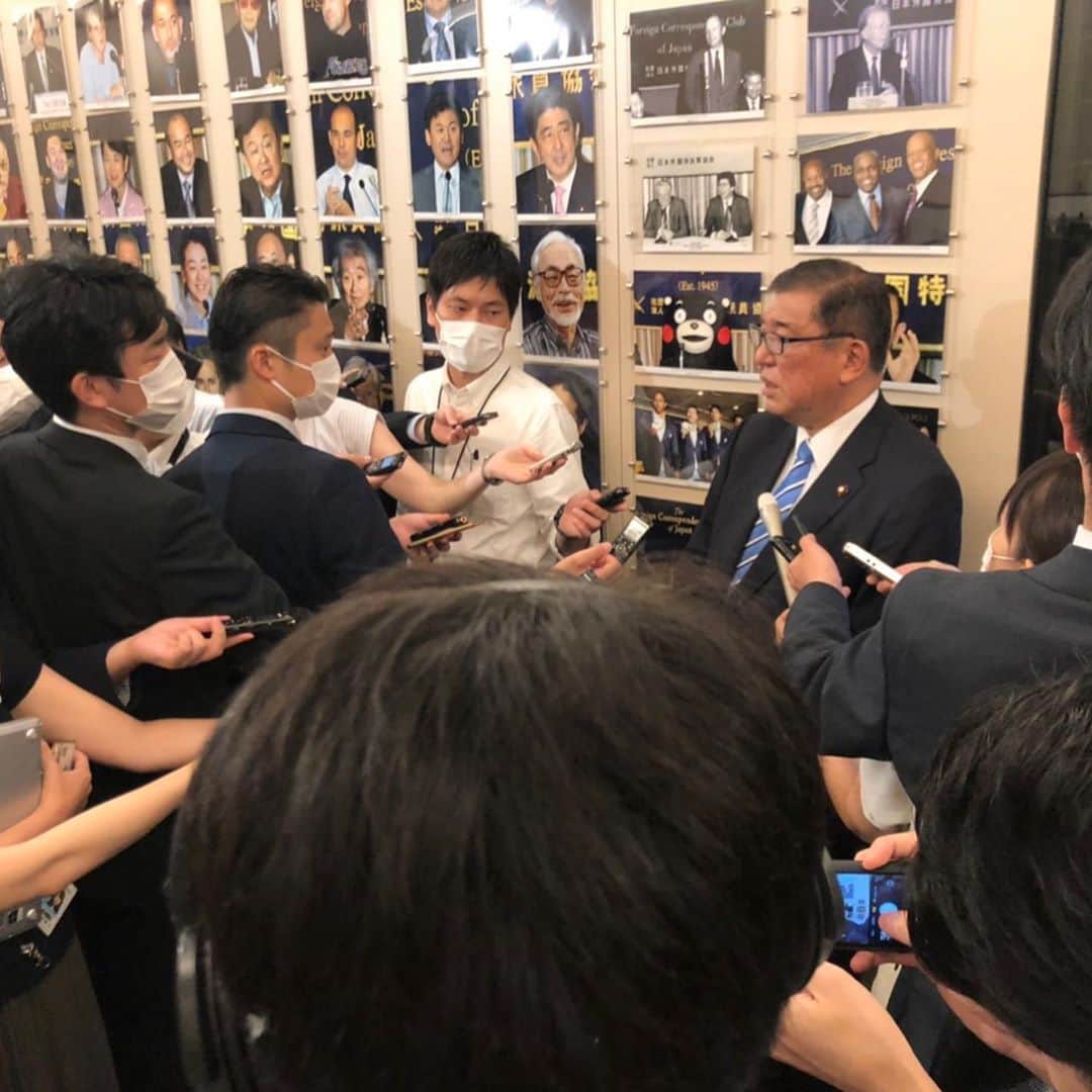 石破茂さんのインスタグラム写真 - (石破茂Instagram)「本日は、日本外国特派員協会にお招きいただき、スピーチをいたしました。世界や日本の抱えるさまざまな課題と解決策についてお話しをしました。その後のQ&Aも白熱したものになりました。」9月11日 15時15分 - ishibashigeru