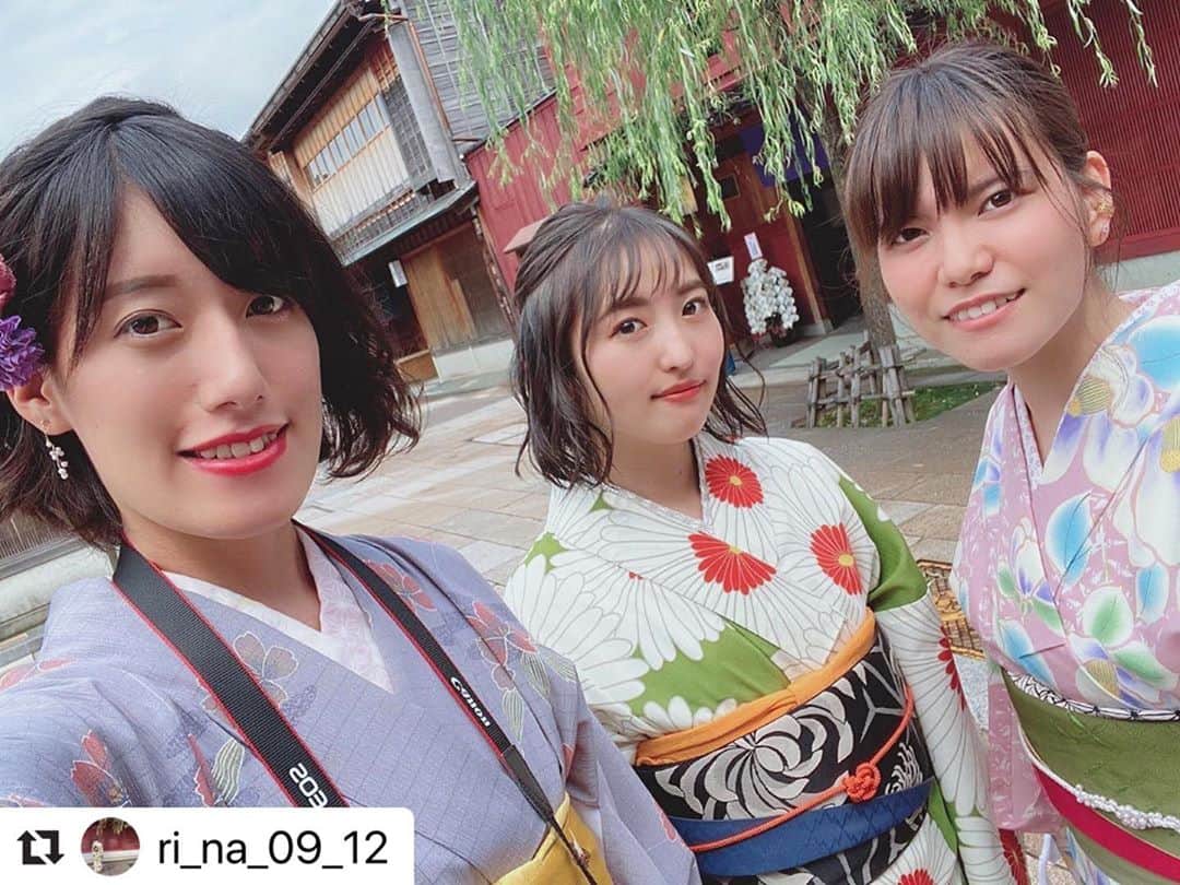 金沢着物レンタルshop心結〜kokoyui〜のインスタグラム：「素敵なお写真ありがとうございます😊💓 . シェアさせて頂きます😃❣️ . ⚫︎金沢駅前 着物レンタル心結(ここゆい)  ⚫︎営業時間 : 9:00〜18:00 ⚫︎address : 金沢市本町1-3-39 ⚫︎tell : 076-221-7799 ⚫︎金沢駅から徒歩5分  ⚫︎コインパーキング補助あり  心結の着物一覧▶@kokoyui_kimono 振袖や袴はこちら▶@kokoyui_furisode 七五三やお子さんの着物はこちら▶@kokoyui753 . #撮影 #兼六園 #東茶屋街 #21世紀美術館 #着物ヘア #ヘアセット #和服 #着物 #着物コーディネート #きもの #着物女子 #着物男子」