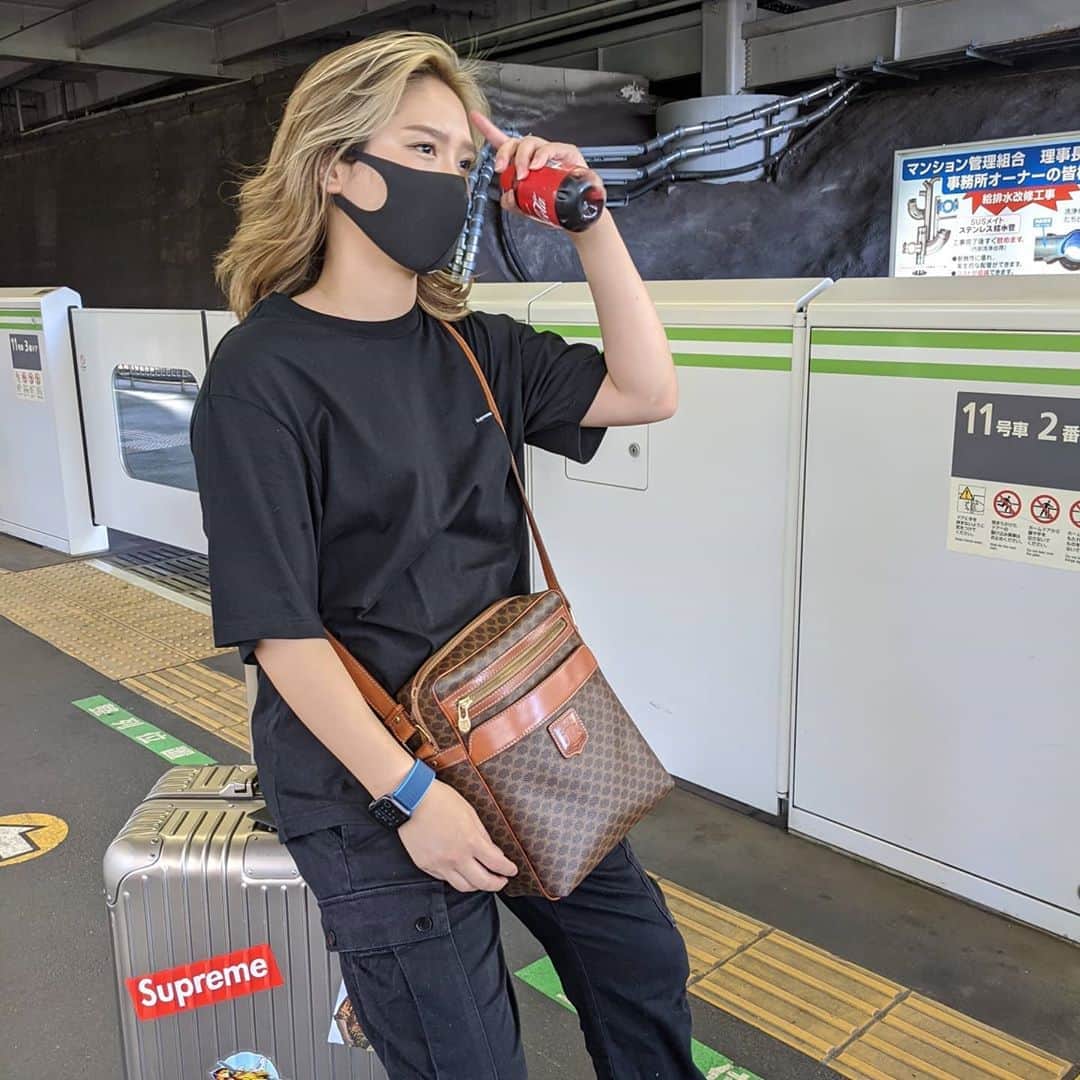 acaneのインスタグラム：「・ ご縁あってGoogleさんから pixelいただきました📱 ・ 画質良すぎるけん たくさん写真撮ってアップするね、♡ ・ そして可愛いさくらが沖縄へ😭 さみしいけど会いに行くね、 すぐ東京にも遊びこいよなあ〜〜 ・ #Pixelで撮影 #Googleのスマホ #teampixel」