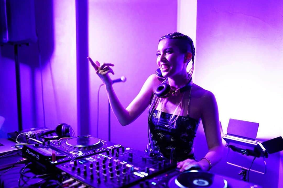 サマンサ麻里子のグルメインスタ