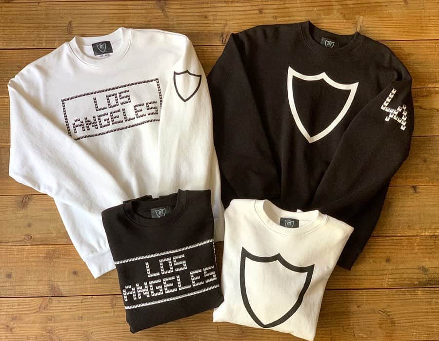 のインスタグラム：「HTC 20th Anniversary Crew Sweat   #hollywoodtradingcompany  #htc #20thanniversary  #standardcalifornia  #スタンダードカリフォルニア #komyartwork  #fashion #hollywood  #california #fashion #ファッション」