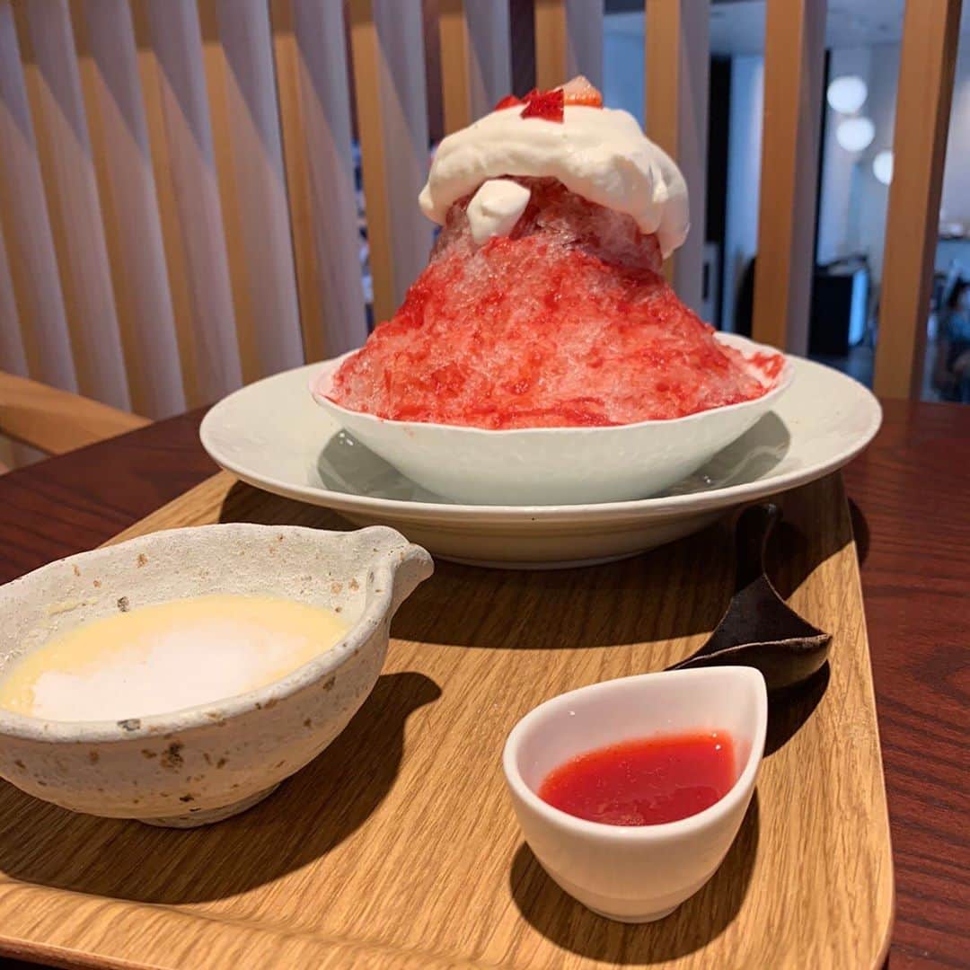 愛水せれ奈のグルメインスタ