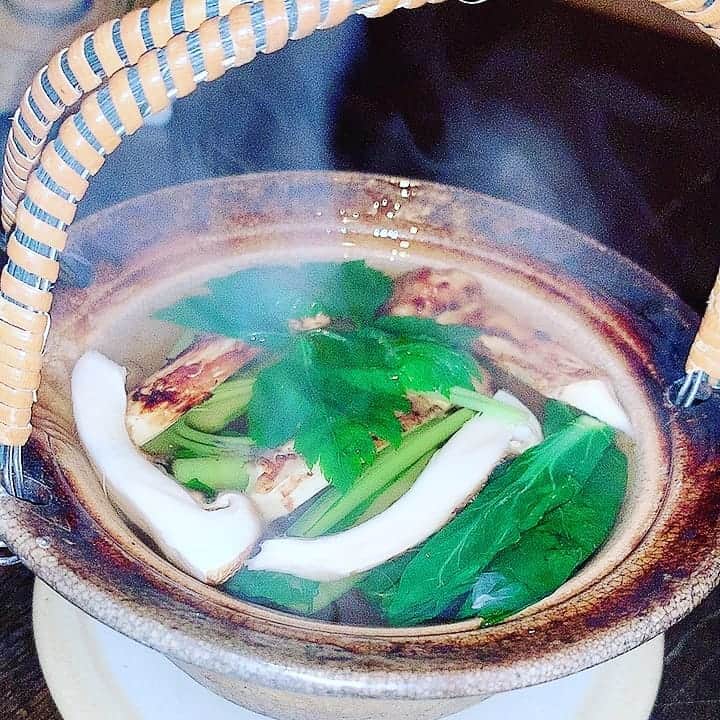 中村昌也のインスタグラム：「秋を感じる。。。秋刀魚も美味。。  今年は体調も悪いし、ストレスも溜まるから旬の美味しい物を頂いて力にしよう！ 野球、NBAも私の力になってます！！」