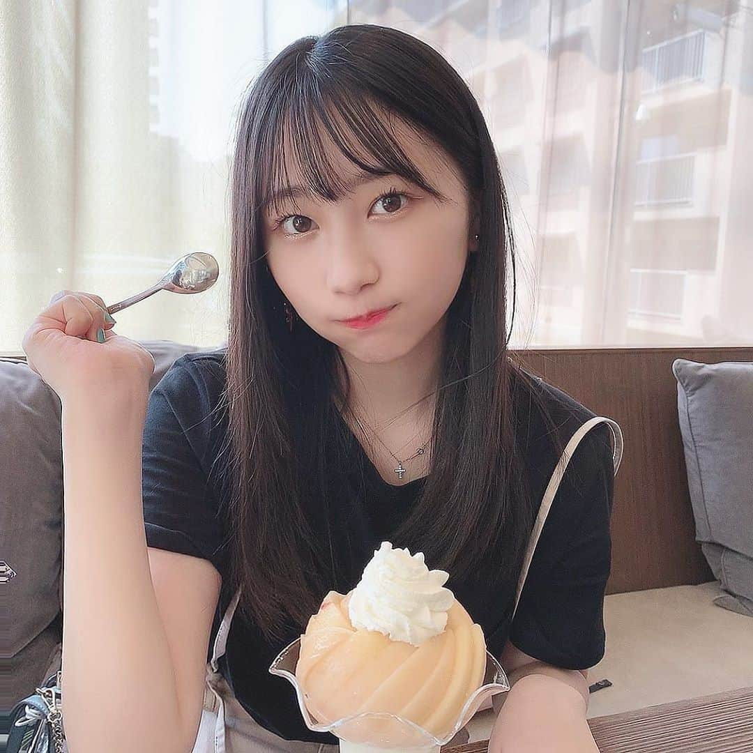 伊藤優絵瑠さんのインスタグラム写真 - (伊藤優絵瑠Instagram)「最高に美味しかったフルーツパフェ🍑🥄 また食べに行きたいなぁ。 ・ ・ ・ #桃 #桃パフェ #フルーツパフェ #薬院 #薬院カフェ #福岡 #福岡カフェ #カフェ巡り #プリンスオブザフルーツ」9月11日 20時20分 - yueruito_1024