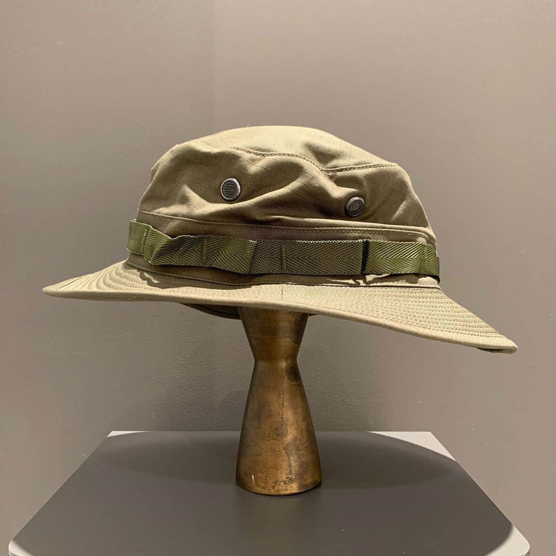 BEAMS JAPANさんのインスタグラム写真 - (BEAMS JAPANInstagram)「＜orSlow＞ Mens US Army Jungle Hat BEAMS JAPAN 2F @beams_japan #orslow #beams #beamsjapan #beamsjapan2nd Instagram for New Arrivals Blog for Recommended Items #japan #tokyo #shinjuku #fashion #mensfashion #womensfashion #日本 #東京 #新宿 #ファッション#メンズファッション #ウィメンズファッション #ビームス #ビームスジャパン」9月11日 20時27分 - beams_japan