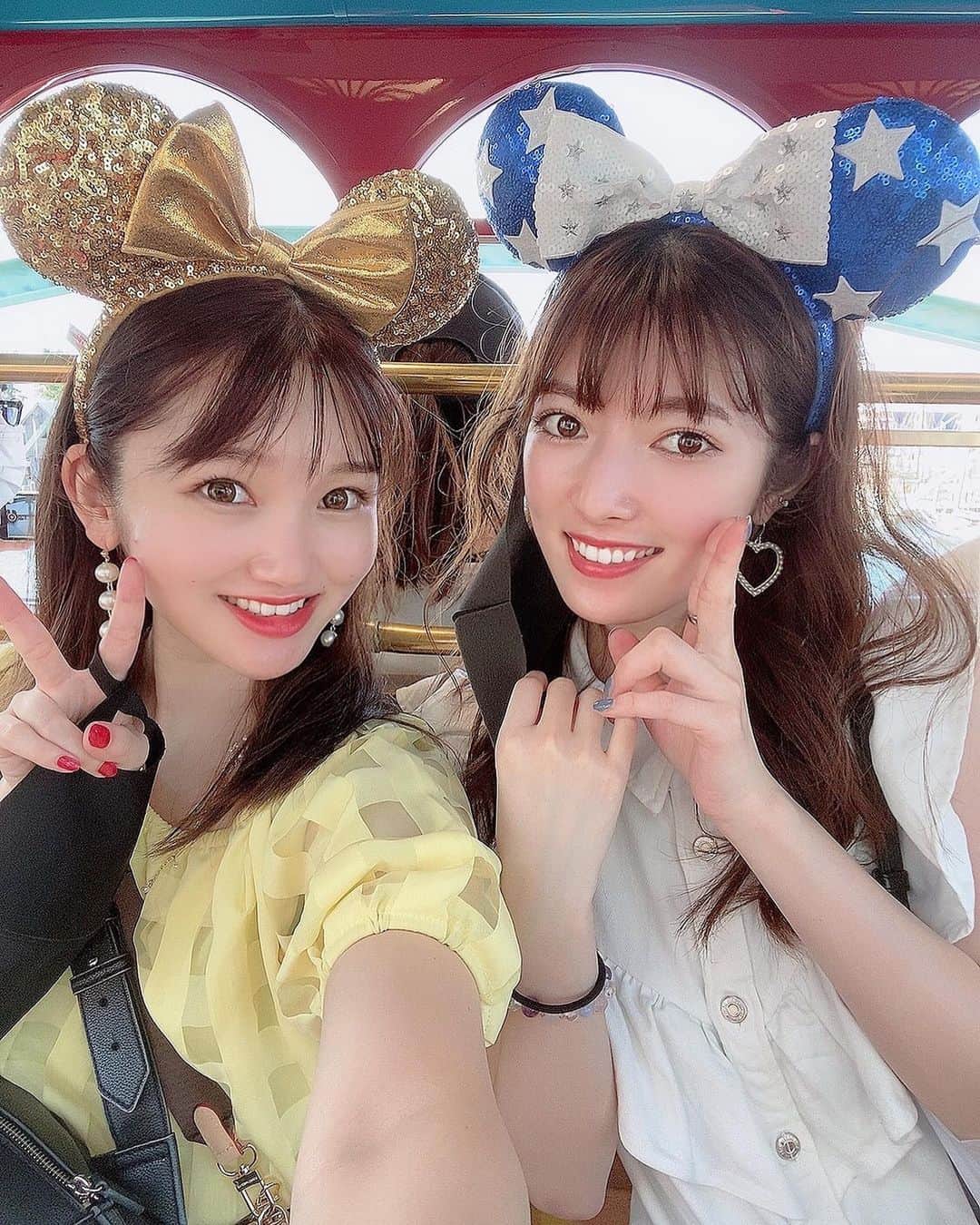 日下部美愛さんのインスタグラム写真 - (日下部美愛Instagram)「マブと行ったよねって🦋🤍  #disney #disneyland #disneysea #ディズニー #ディズニーシー  #ディズニーコーデ #カチューシャ #ホワイトコーデ #tokyodisneyresort #tokyodisneysea」9月11日 20時33分 - miakusakabe_official