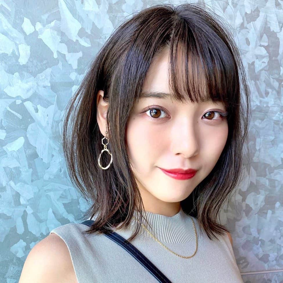 横山キラさんのインスタグラム写真 - (横山キラInstagram)「赤リップ付けて大人っぽくなりました💄✨﻿ ﻿ ﻿ 愛用の赤リップはDiorの999番です🥰﻿ ﻿ ﻿ #サロンモデル #サロンモデル東京 #東京サロンモデル #サロン撮影 #サロモ #ミスコン #赤リップ #ディオール #ディオールリップ #コスメ #ファッション」9月11日 21時04分 - kira_yokoyama_