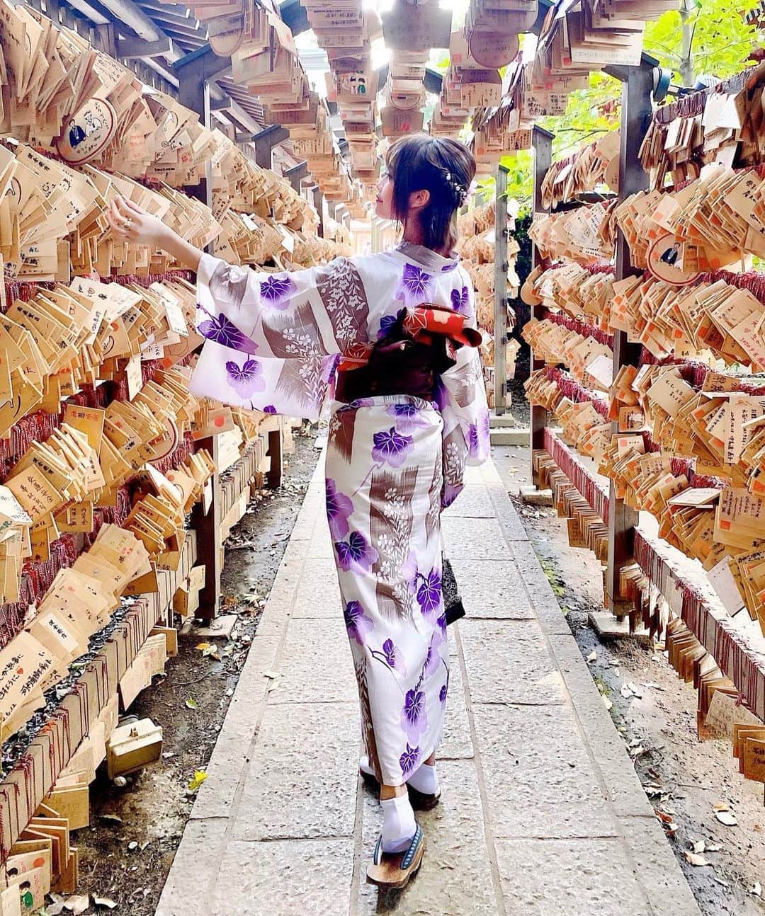 中原鈴奈さんのインスタグラム写真 - (中原鈴奈Instagram)「👘⛩✨ ・ ・ ・ #埼玉 #川越 #川越氷川神社#神社 #絵馬 #トンネル #鯛みくじ #おみくじ#縁結び#ピンク #浴衣#浴衣レンタル #浴衣着付け #浴衣女子 #kawagoe #saitama #temple #instagood #instalike #likeforlikes #followｍe」9月11日 21時19分 - rinrin1228_