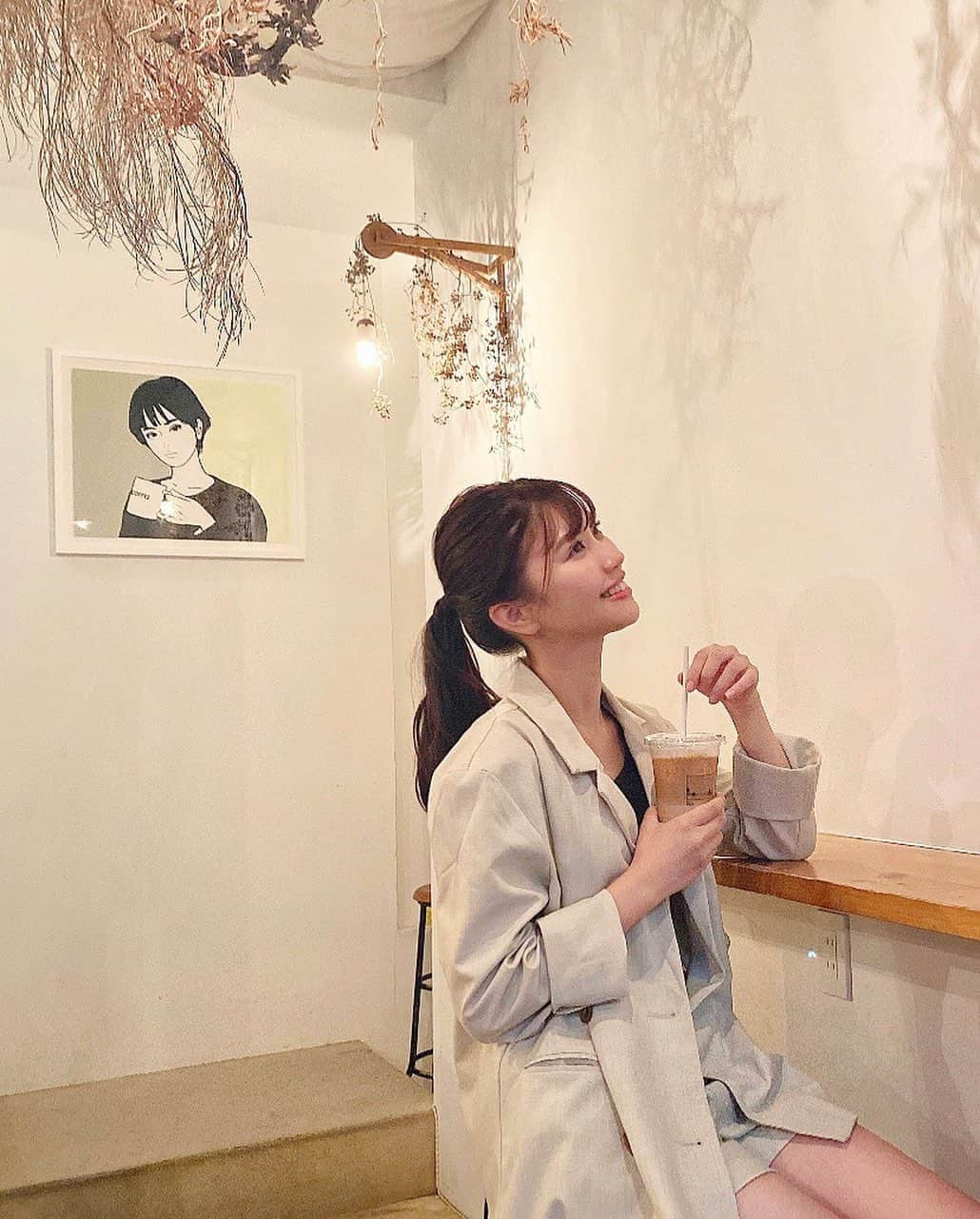 足立沙織さんのインスタグラム写真 - (足立沙織Instagram)「. 📍pin fukuoka  . . 栞奈ちゃんと一日グルメの旅！ さとちゃんとしおんちゃんと 沢山話せて楽しかったなぁ🌷 . 飲んでるのはソイラテです☺︎ . . . . . #fukuoka#fukuokacafe#pin#fukuokapics #cafestgram#instagoodday#ootdfashion」9月11日 21時27分 - sao_ri_17