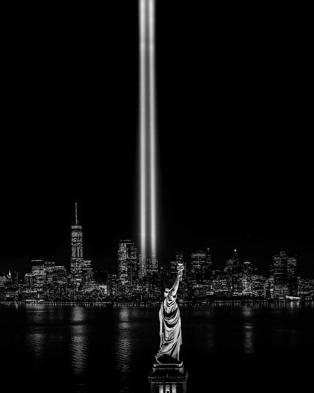 Jason Petersonのインスタグラム：「911」