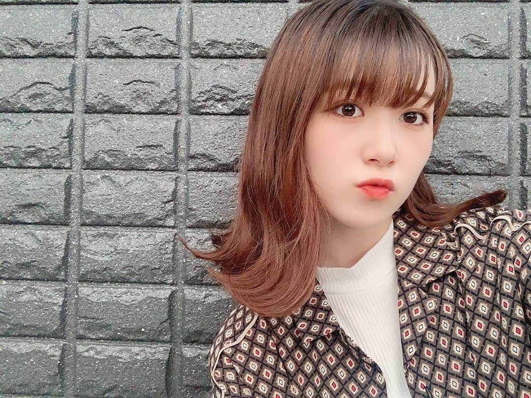 遠藤みゆのインスタグラム：「久々に柄の服着たの☺︎」