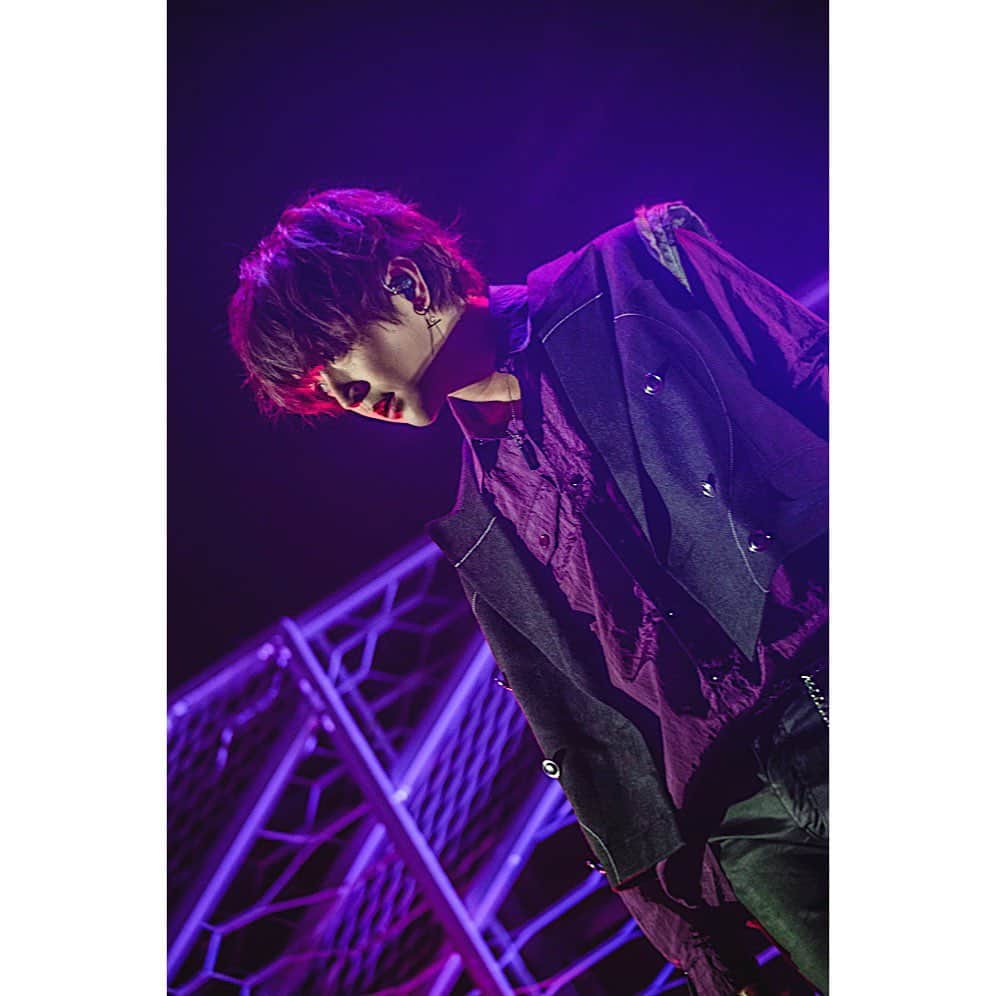 HIROTOのインスタグラム：「#ivvy #hiroto #nakanosunplaza #live #awake #photo #jpn #artist #me #l4l #팔로우 #셀카 #instagram #instagood #instasize」