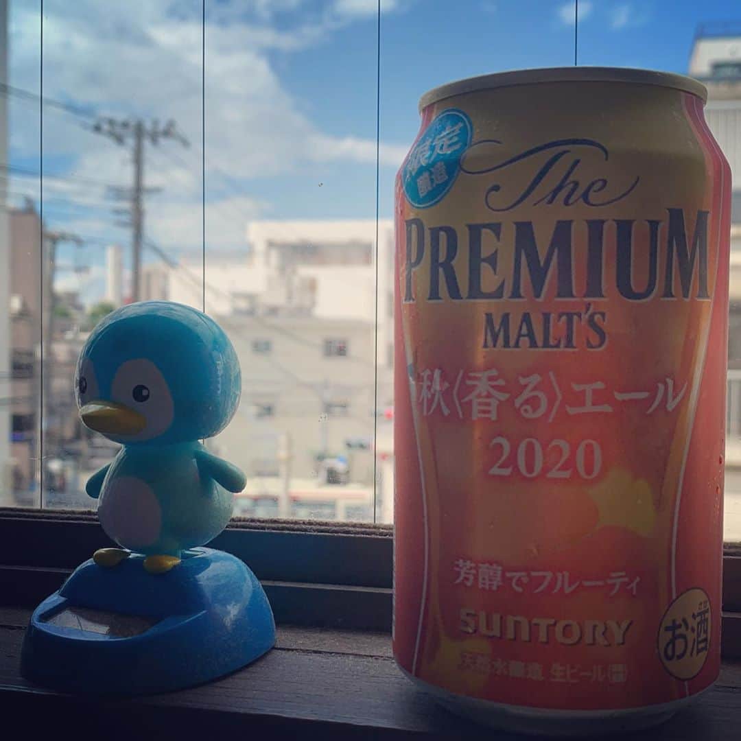 一三さんのインスタグラム写真 - (一三Instagram)「コーラと思い一口飲んだら，ビール⁉️  はげ，ばぁど… (何てこったい)  猛暑の中，これからお仕事なのに…」8月28日 13時56分 - ichizou.co.jp