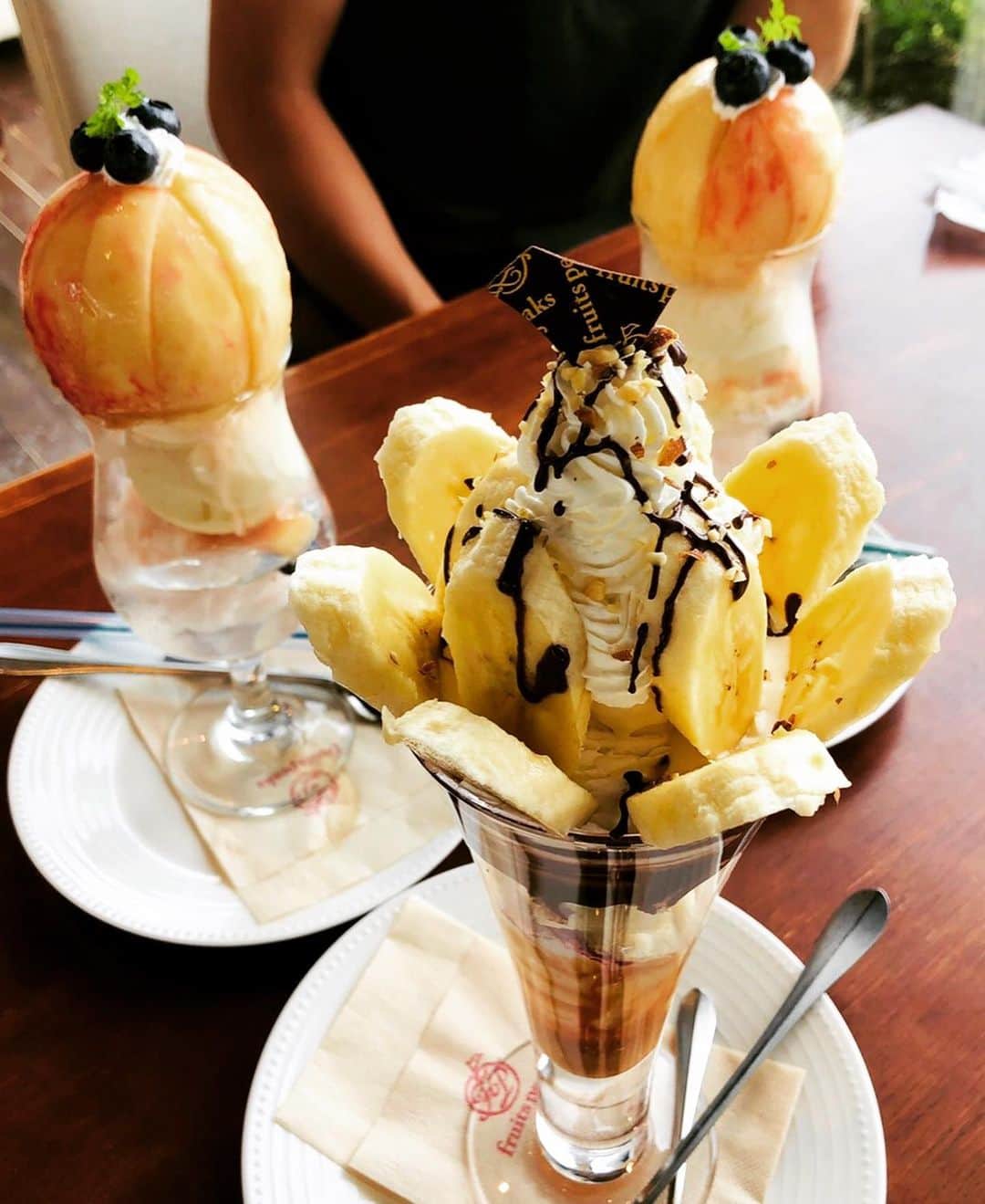 Rediscover Fukushimaさんのインスタグラム写真 - (Rediscover FukushimaInstagram)「It’s time to eat peach parfait! Are you looking for somewhere to try nice fruit parfait? Maybe #fruitspeaks café will make your dream come true.  ・ #japan #fukushima #fruit #peach #parfait #fruitspeaks #summer #dessert」8月28日 14時15分 - rediscoverfukushima
