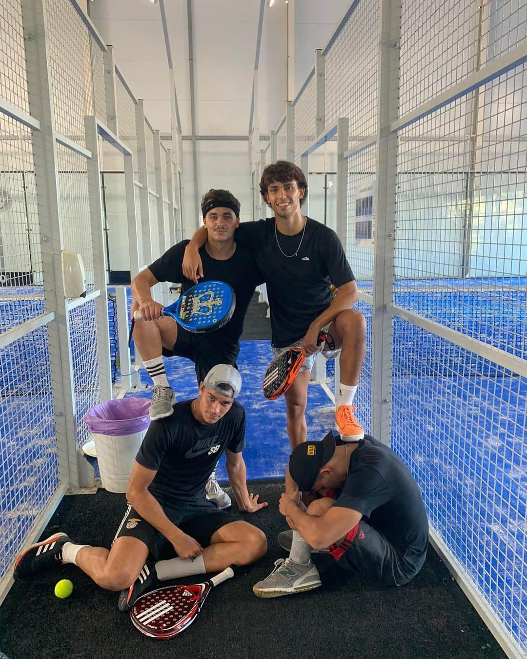 ジョアン・フェリックスさんのインスタグラム写真 - (ジョアン・フェリックスInstagram)「Can any duo beat us?🎾🤪 @martim.tilli」8月28日 5時43分 - joaofelix79