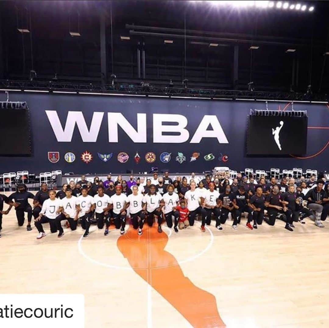 ジュリアン・ムーアさんのインスタグラム写真 - (ジュリアン・ムーアInstagram)「Thank u @katiecouric for posting this.  I am inspired by the actions of these athletes and role models.  The tragedies and  injustices we’ve seen in Kenosha this week are symptoms of the 2 diseases plaguing America - the toxic culture of guns combined with systemic racism and white supremacy. “The @wnba joined the @nba in sitting out last night’s games to protest the police shooting of #JacobBlake in Kenosha, Wisconsin. Players from the Washington Mystics, the Atlanta Dream, the Minnesota Lynx, the Connecticut Sun, the Phoenix Mercury, and the Los Angeles Sparks all took a knee and linked arms on the court during the national anthem. The @washmystics players wore shirts that had seven bullet holes in the back, representing the seven shots police fired at Mr. Blake. Elizabeth Williams, a forward with the @atlantadream said in a statement: “We stand in solidarity with our brothers in the NBA and will continue this conversation with our brothers and sisters across all leagues and look to take collective action.”  @wnba #sports #protest #wnba #nba @everytown @momsdemand」8月28日 7時44分 - juliannemoore