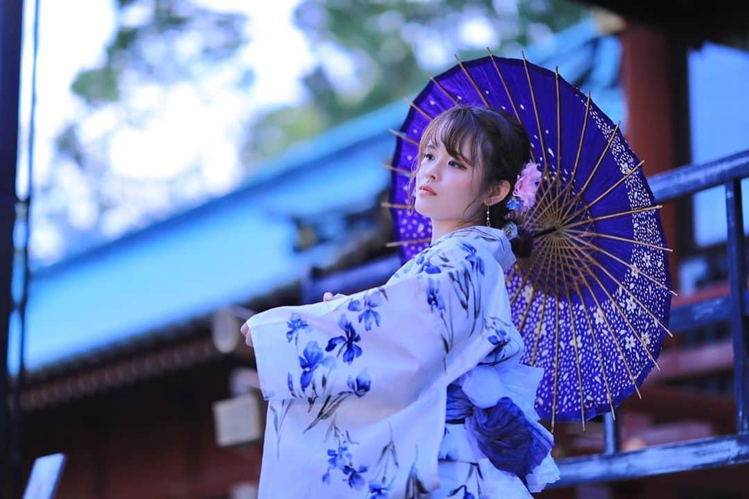 舘林佳史さんのインスタグラム写真 - (舘林佳史Instagram)「星奈きらりちゃん✨ 静岡浅間神社⛩ で浴衣撮影☺️❣️ 着物がとっても似合います！  【AilinQ登録モデル情報】 @ailinq_studio ﻿ ﻿ 浴衣がとっても似合う星奈キラリちゃんを撮影したい方は是非AilinQで個撮依頼よろしくお願いします😱💕✨  是非ご依頼お待ちしています🥰❣️﻿ ﻿  *☼*―――――*☼*―――――*☼*―――  【登録モデル情報】  ⚫︎モデル名：星奈きらり✩⡱ ⚫︎生年月日：平成７年 ９月６日 ⚫︎身長：１５７cm ⚫︎服のサイズ：M ⚫︎靴のサイズ：２３cm ⚫︎主な撮影可能地域：静岡県🗻中部 地域外の場合：交通費等、要相談🚗³₃ ⚫︎趣味：食べ歩き、音楽♪、温泉巡り♨︎ ⚫︎メッセージ：好奇心旺盛で、どんなジャンルも興味があります🐤◎ ⚫︎実績：ポートレートモデル✧ ⚫︎水着＆下着撮影：OKです( ¨̮ ) ⚫︎撮影可能日：９０％合わせられます🤝◎  ーーーーーーーーーーーーーーーーーーー  ーーー﻿ ◆撮影料金﻿ 個撮:1時間5000円﻿ 基本3時間より受付中！﻿ ⚫︎15000円(休憩時間移動込み)﻿ オプション﻿ ⚫︎水着:5000円 ⚫︎下着:8000円 ⚫︎セミヌード:15000円(要相談) ﻿ ⚫︎2名以上参加 1人につきプラス10000円 【AilinQモデル情報】﻿ ーーーーーーーーーーーーーーーーーー﻿ こんな悩みをお持ちのカメラマンに﻿ おススメです✨﻿ ーーーーーーーーーーーーーーーーーー﻿ ✅ポートレート撮影をやってみたいけどモデルモデルが見つからない。﻿ ✅モデルと一対一でポートレート撮影したい。﻿ ✅撮影会だと撮りたい構図の写真が撮れない。﻿ ✅モデル2人でツイン撮影したい。﻿ ✅友達のカメラマンと一緒にモデルを撮りたい。﻿ ✅モデルとメイクさんを呼んで作品作りをしたい。﻿ ✅スタジオで個撮したい。﻿ ✅海や山で撮影したい。﻿ ✅水着撮影したい。﻿ ✅仕事帰りに撮影したい。﻿ ✅夜景やネオンで撮りたい。﻿ ✅フォトコンにチャレンジしたい。﻿ ✅美容院スタイリストの作品作りコンテストモデル探しや撮影をしたい。カメラマンも探している。﻿ ✅プロのフォトグラファーを 目指している。﻿ ✅プロのカメラマンと同行してもらって勉強したい。﻿ ✅自分の都合の良い日や時間に合わせて撮影がしたい。﻿ ーーーーーーーーーーーーーーーーーー﻿  個人撮影の依頼お問い合わせは以下の内容を記入しLINE  ID510661(舘林)﻿ かDM下さい📩﻿ ーーーーーーーーーーーーーーーーーー﻿ 件名《個撮モデル依頼》﻿ ⚫︎氏名:﻿ ⚫︎年齢:﻿ ⚫︎お住まい:﻿ ⚫︎連絡先:﻿ ⚫︎LINE ID:﻿ ⚫︎インスタID:﻿ ⚫︎カメラ歴: 年﻿ ⚫︎希望モデル名:﻿ ⚫︎希望日:﻿ ⚫︎希望時間:﻿ ⚫︎希望集合場所:  駅や施設名﻿ ⚫︎希望撮影地: 湘南  鎌倉 横浜 ○○公園 等﻿ ⚫︎移動手段: 徒歩  車﻿ ⚫︎希望衣装: ドレス・ロングスカート・ミニスカート・ワンピース・普段着・カジュアル・ショーパン・お任せ・着物・水着その他﻿ ⚫︎衣装(モデルさんに持って来て欲しい・自分で用意したい)﻿ ﻿ ーーーーーーーーーーーーーーーーーー﻿ #浴衣撮影﻿ #グラビアアイドル﻿ #個撮﻿ #個撮モデル﻿ #ポートレートモデル﻿ #モデル﻿ #ポトレモデル﻿ #撮影会﻿ #撮影会モデル﻿ #撮影会イベント ﻿ #写真集﻿ #グラビアモデル﻿ #グラビア撮影﻿ #グラビアモデル﻿ #モデルデビュー﻿ #モデル募集﻿ #かわいすぎる﻿ #かわいい女の子 ﻿ #撮影依頼﻿ #被写体モデル ﻿ #カメラが好き ﻿ #インスタ映え﻿ #ストロビスト﻿ #シューティング﻿ #撮影依頼募集中﻿ #ポートレート撮影﻿ #セクシーショット﻿ #ポートレートモデル募集 ﻿ #ファインダー越しの私の世界﻿ #ドラマティックストーリーフォト﻿ #AilinQ」8月28日 9時47分 - tatephotox