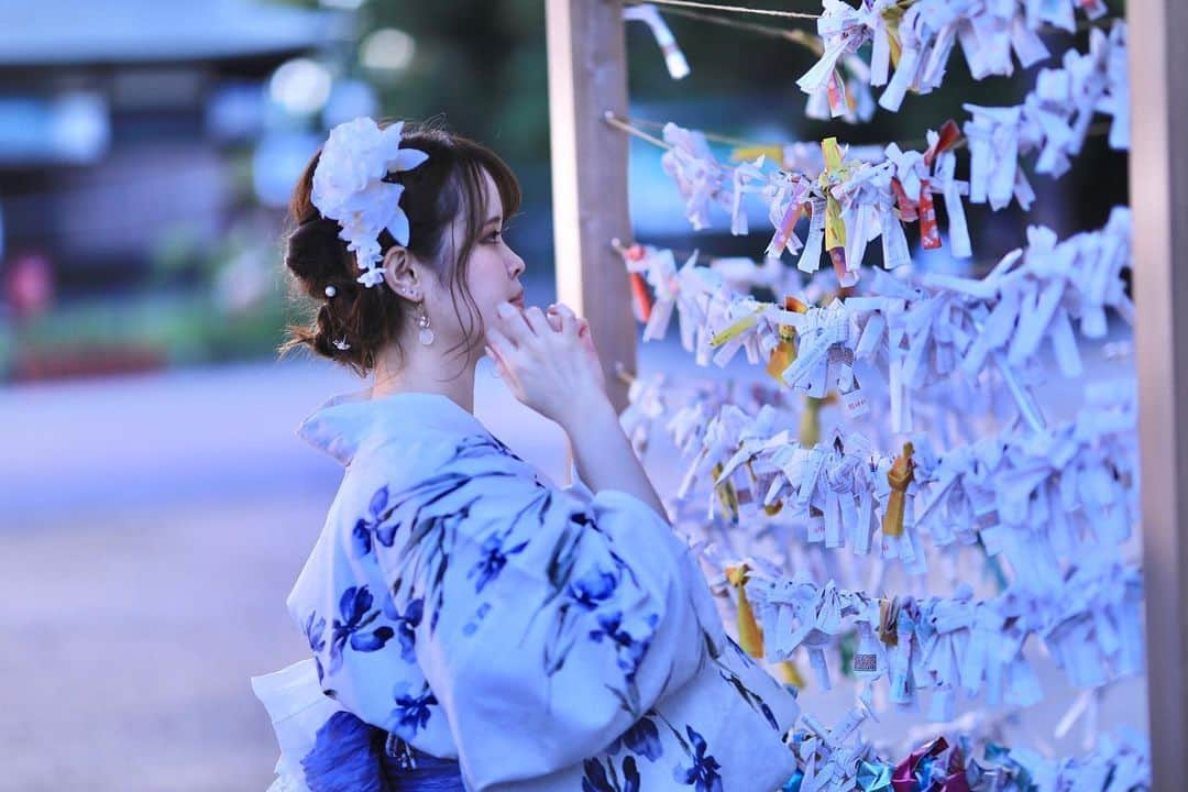 舘林佳史さんのインスタグラム写真 - (舘林佳史Instagram)「星奈きらりちゃん✨ 静岡浅間神社⛩ で浴衣撮影☺️❣️ 着物がとっても似合います！  【AilinQ登録モデル情報】 @ailinq_studio ﻿ ﻿ 浴衣がとっても似合う星奈キラリちゃんを撮影したい方は是非AilinQで個撮依頼よろしくお願いします😱💕✨  是非ご依頼お待ちしています🥰❣️﻿ ﻿  *☼*―――――*☼*―――――*☼*―――  【登録モデル情報】  ⚫︎モデル名：星奈きらり✩⡱ ⚫︎生年月日：平成７年 ９月６日 ⚫︎身長：１５７cm ⚫︎服のサイズ：M ⚫︎靴のサイズ：２３cm ⚫︎主な撮影可能地域：静岡県🗻中部 地域外の場合：交通費等、要相談🚗³₃ ⚫︎趣味：食べ歩き、音楽♪、温泉巡り♨︎ ⚫︎メッセージ：好奇心旺盛で、どんなジャンルも興味があります🐤◎ ⚫︎実績：ポートレートモデル✧ ⚫︎水着＆下着撮影：OKです( ¨̮ ) ⚫︎撮影可能日：９０％合わせられます🤝◎  ーーーーーーーーーーーーーーーーーーー  ーーー﻿ ◆撮影料金﻿ 個撮:1時間5000円﻿ 基本3時間より受付中！﻿ ⚫︎15000円(休憩時間移動込み)﻿ オプション﻿ ⚫︎水着:5000円 ⚫︎下着:8000円 ⚫︎セミヌード:15000円(要相談) ﻿ ⚫︎2名以上参加 1人につきプラス10000円 【AilinQモデル情報】﻿ ーーーーーーーーーーーーーーーーーー﻿ こんな悩みをお持ちのカメラマンに﻿ おススメです✨﻿ ーーーーーーーーーーーーーーーーーー﻿ ✅ポートレート撮影をやってみたいけどモデルモデルが見つからない。﻿ ✅モデルと一対一でポートレート撮影したい。﻿ ✅撮影会だと撮りたい構図の写真が撮れない。﻿ ✅モデル2人でツイン撮影したい。﻿ ✅友達のカメラマンと一緒にモデルを撮りたい。﻿ ✅モデルとメイクさんを呼んで作品作りをしたい。﻿ ✅スタジオで個撮したい。﻿ ✅海や山で撮影したい。﻿ ✅水着撮影したい。﻿ ✅仕事帰りに撮影したい。﻿ ✅夜景やネオンで撮りたい。﻿ ✅フォトコンにチャレンジしたい。﻿ ✅美容院スタイリストの作品作りコンテストモデル探しや撮影をしたい。カメラマンも探している。﻿ ✅プロのフォトグラファーを 目指している。﻿ ✅プロのカメラマンと同行してもらって勉強したい。﻿ ✅自分の都合の良い日や時間に合わせて撮影がしたい。﻿ ーーーーーーーーーーーーーーーーーー﻿  個人撮影の依頼お問い合わせは以下の内容を記入しLINE  ID510661(舘林)﻿ かDM下さい📩﻿ ーーーーーーーーーーーーーーーーーー﻿ 件名《個撮モデル依頼》﻿ ⚫︎氏名:﻿ ⚫︎年齢:﻿ ⚫︎お住まい:﻿ ⚫︎連絡先:﻿ ⚫︎LINE ID:﻿ ⚫︎インスタID:﻿ ⚫︎カメラ歴: 年﻿ ⚫︎希望モデル名:﻿ ⚫︎希望日:﻿ ⚫︎希望時間:﻿ ⚫︎希望集合場所:  駅や施設名﻿ ⚫︎希望撮影地: 湘南  鎌倉 横浜 ○○公園 等﻿ ⚫︎移動手段: 徒歩  車﻿ ⚫︎希望衣装: ドレス・ロングスカート・ミニスカート・ワンピース・普段着・カジュアル・ショーパン・お任せ・着物・水着その他﻿ ⚫︎衣装(モデルさんに持って来て欲しい・自分で用意したい)﻿ ﻿ ーーーーーーーーーーーーーーーーーー﻿ #浴衣撮影﻿ #グラビアアイドル﻿ #個撮﻿ #個撮モデル﻿ #ポートレートモデル﻿ #モデル﻿ #ポトレモデル﻿ #撮影会﻿ #撮影会モデル﻿ #撮影会イベント ﻿ #写真集﻿ #グラビアモデル﻿ #グラビア撮影﻿ #グラビアモデル﻿ #モデルデビュー﻿ #モデル募集﻿ #かわいすぎる﻿ #かわいい女の子 ﻿ #撮影依頼﻿ #被写体モデル ﻿ #カメラが好き ﻿ #インスタ映え﻿ #ストロビスト﻿ #シューティング﻿ #撮影依頼募集中﻿ #ポートレート撮影﻿ #セクシーショット﻿ #ポートレートモデル募集 ﻿ #ファインダー越しの私の世界﻿ #ドラマティックストーリーフォト﻿ #AilinQ」8月28日 9時47分 - tatephotox