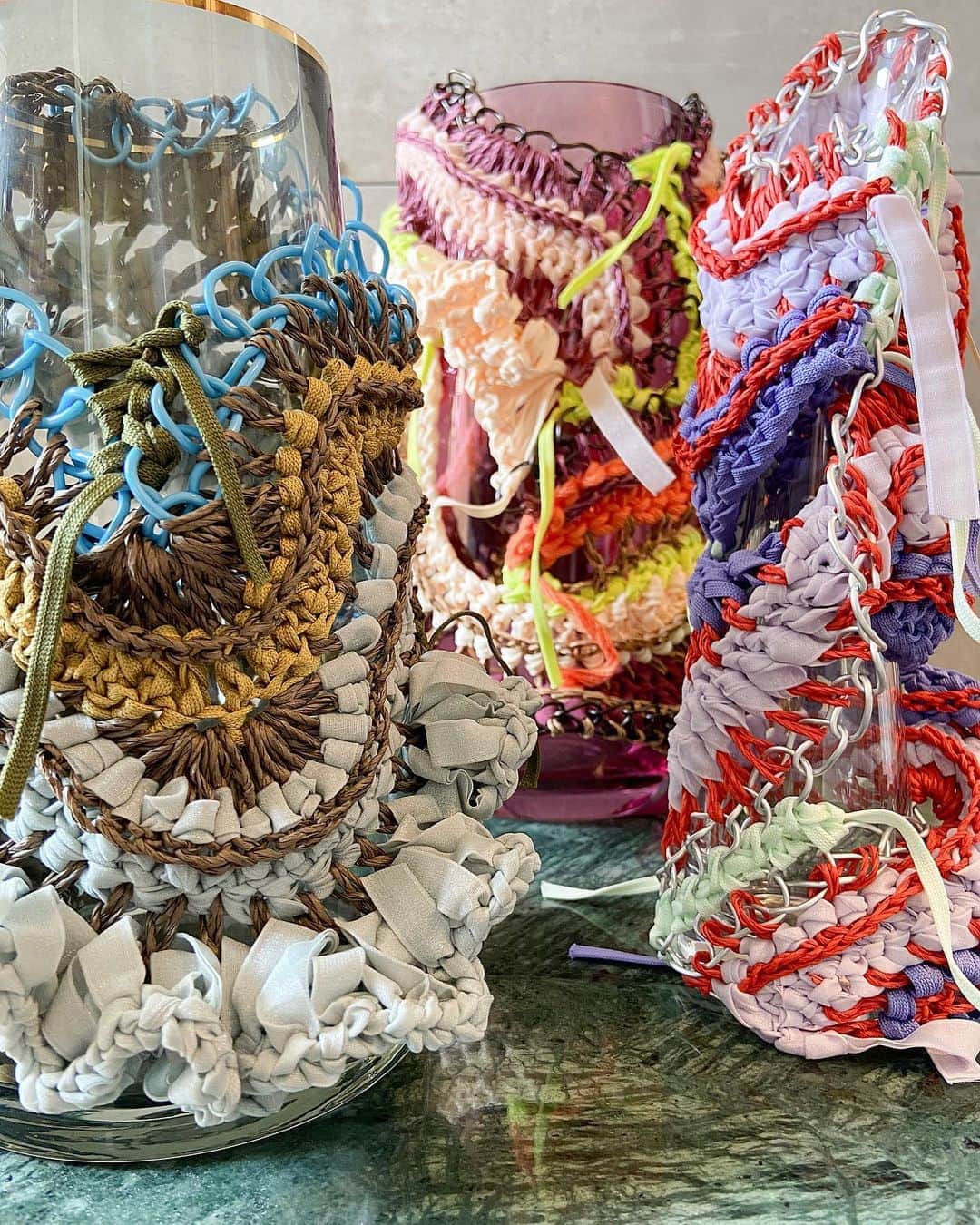 蓮沼千紘さんのインスタグラム写真 - (蓮沼千紘Instagram)「#vase 💐. . .  an/eddy knitted interior work exhibition. inKyoto. . 9/1-6 @dohjidai_gallery  . .  #aneddyinteriorworkexhibition  #aneddy #knitwork #handwork #knit #interiordesign  #homewares  #kyoto  #exhibition  #chihirohasunuma」8月28日 10時22分 - knitchihiro