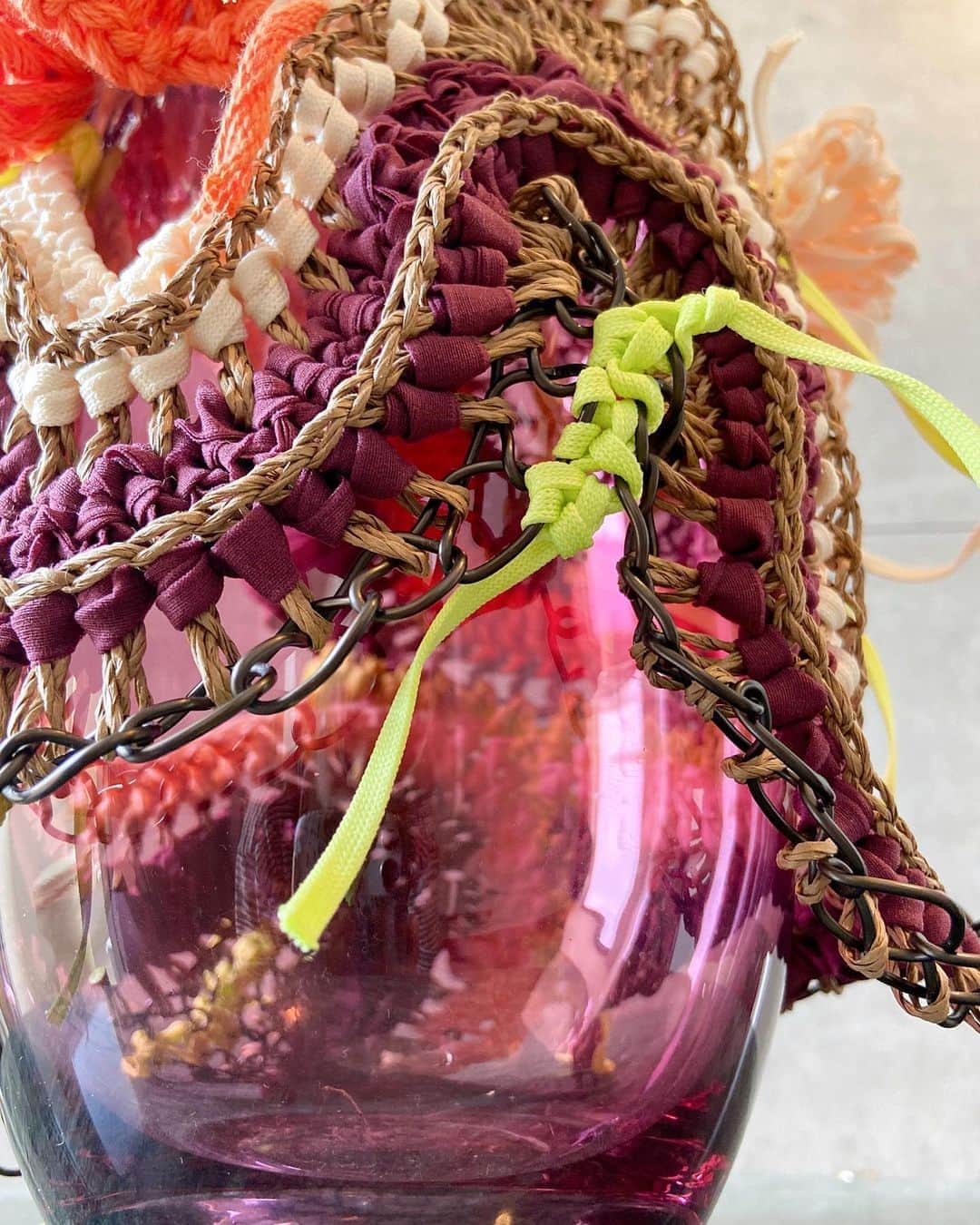 蓮沼千紘さんのインスタグラム写真 - (蓮沼千紘Instagram)「#vase 💐. .  .  an/eddy knitted interior work exhibition. inKyoto. . 9/1-6 @dohjidai_gallery  . .  #aneddyinteriorworkexhibition  #aneddy #knitwork #handwork #knit #interiordesign  #homewares  #kyoto  #exhibition  #chihirohasunuma」8月28日 10時32分 - knitchihiro