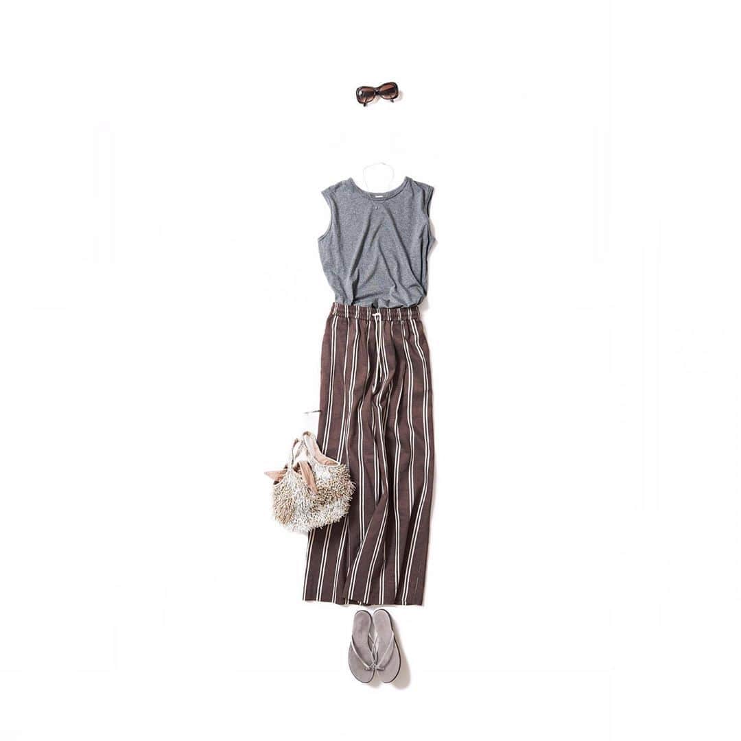 K.KSHOP_officialさんのインスタグラム写真 - (K.KSHOP_officialInstagram)「・ NEW♦️Coordinate  ・ 2020-08-28 ・ fluid mood, fluid tone ・ tops : #gicipi  pants : #berwich accessory : #tiffany bag : #imayin shoes : #maurodebari other : #pagani  ・ #kkcloset #kkshop #菊池京子 #kyokokikuchi  #コーデ  #code #style #fashion #コーディネート #ootd #wear #happy  #カジュアル #italy #relax #italy #summer #gray #natural #ニュアンス」8月28日 11時43分 - k.kshop_official