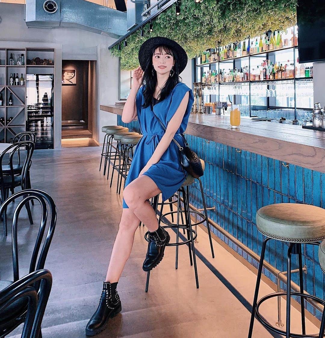 唯可（yuika）さんのインスタグラム写真 - (唯可（yuika）Instagram)「🦋×🐜 青と黒の組み合わせ好き」8月28日 11時57分 - yu.i.k.a