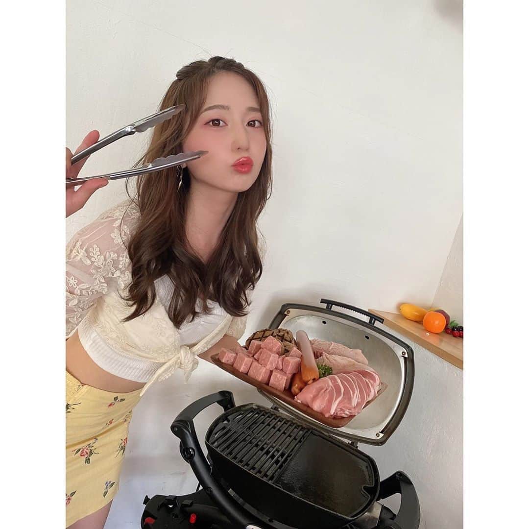 堀尾実咲のインスタグラム：「🖤🍖🥩🍗🥓🖤  #bbq #女子会」