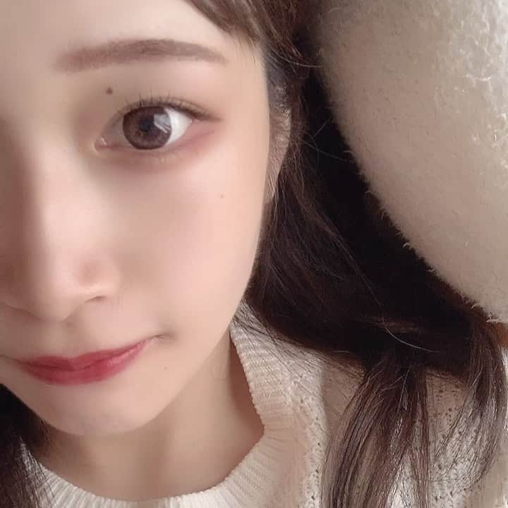 平佐知子のインスタグラム：「パリジェンヌラッシュしにいきたーい🥺睫毛がビューラーであがらない人はまつパはマジでオススメ💓   #パリジェンヌラッシュリフト  #フォローミー  #心斎橋  #美容  #いいね  #セルフィー女子  #自撮り女子」