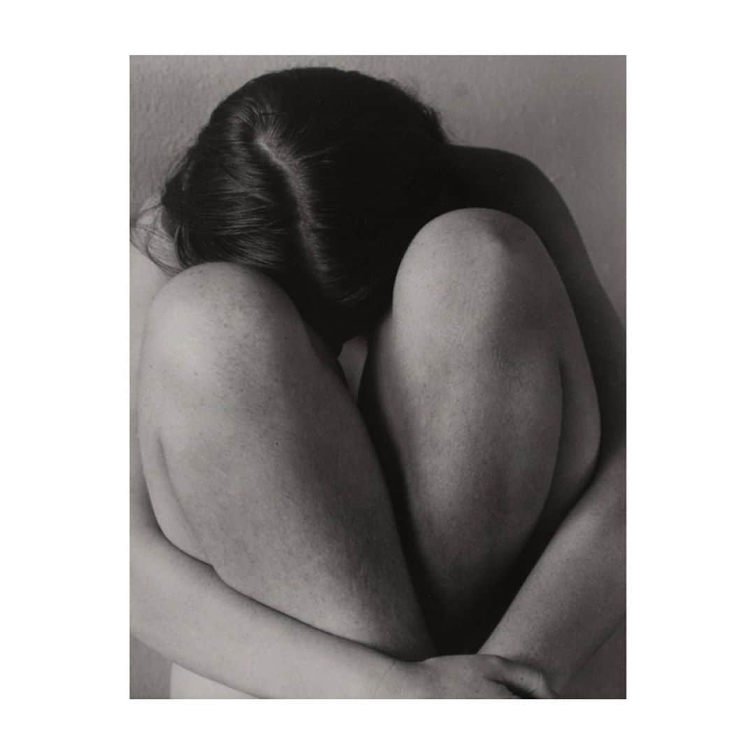 ローラ・ベイリーさんのインスタグラム写真 - (ローラ・ベイリーInstagram)「Edward Weston Nude 1936」8月28日 22時26分 - laurabaileylondon