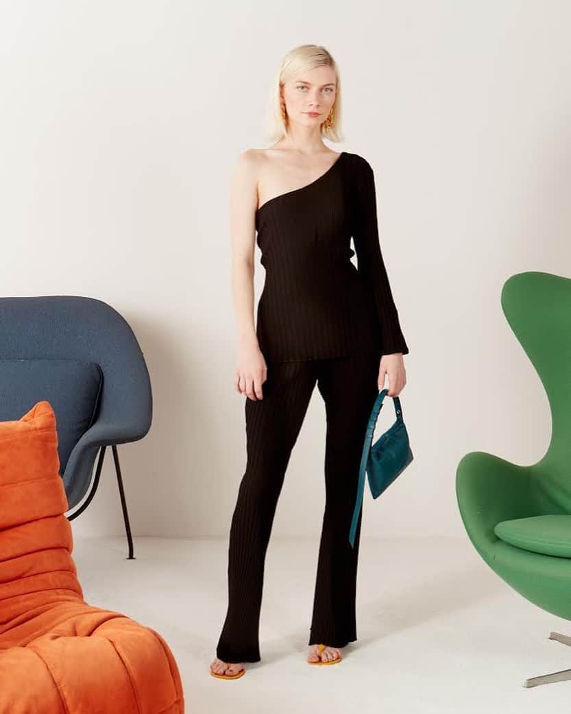 Saks Fifth Avenueのインスタグラム：「NEW AT SAKS: The new RIB Collection from @simonmillerusa delivers universally flattering rib knit separates that can stretch from day to night with ease. #SaksStyle」