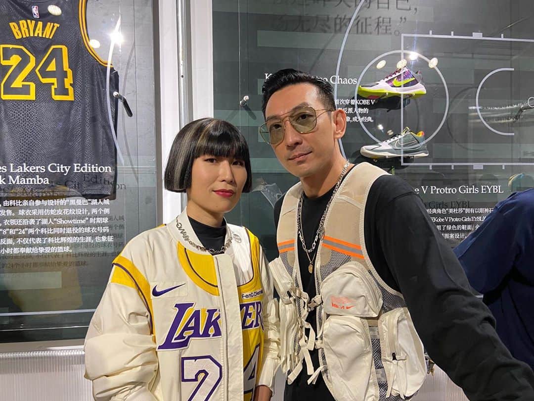 サム・リーのインスタグラム：「Nice to meet you @fengchenwang」