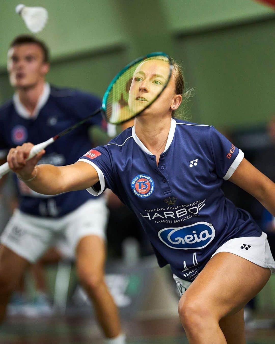 セレーナ・ピークのインスタグラム：「Back in action 🤩✌🏻Had a good week in Denmark as we were playing two club matches. We got off to a good start by winning both of the matches. Fingers crossed that we are able to play many more (international) matches soon ;-). #badminton #competition #athlete #teamnl #yonexbadminton #tss #winwinwin 📸 @larsronbog」