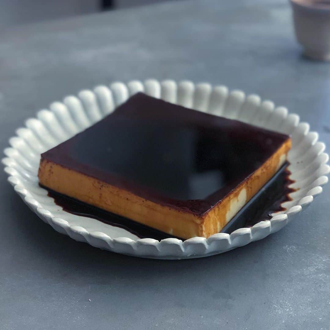 のインスタグラム：「昔ながらのプリン  #きょうのおやつ」