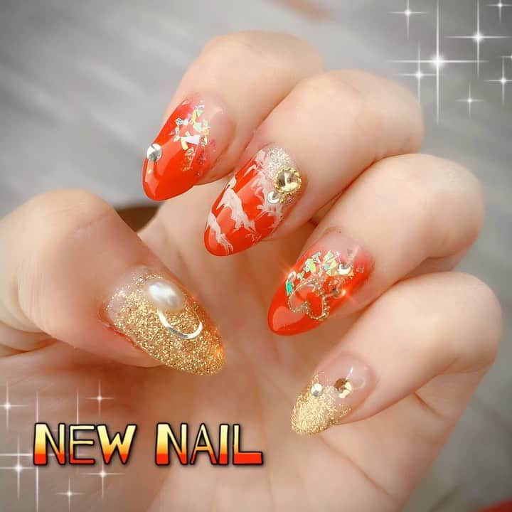 のインスタグラム：「ネイル新しくしました🥰 今回はお友達のあきちゃんのサロンでお願いしました💅✨  こちらの定額アートは…✨ 6480円にパーツ追加して7080円❣️  初回ソフトジェルオフ無料で、ワンカラー4080円🌟  定額アートは4480円〜あるみたい✨  良心的で上手なので、ぜひ行ってみてね😆💓  ご予約はこちらから💅✨ ↓↓↓ ａｎ ｌｅａｆ　Eyelash＆Nail 　【アンリーフ】高田馬場店 https://beauty.hotpepper.jp/kr/slnH000189183/?vos=cpahpbprosmaf131118005  予約の時に… 『明星優花のインスタ見た❣️』 と予約すると、💅ネイルオイルプレゼント🎁してくれるよ❤️😆  #ネイル #ネイルデザイン  #ネイルアート  #ネイルサロン  #ネイルケア #ネイル好き #ネイル好きな人と繋がりたい  #nail #nailart  #nailstagram  #nails  #naildesign  #nailsofinstagram  #naildesigns  #nailsnailsnails  #アンリーフ」