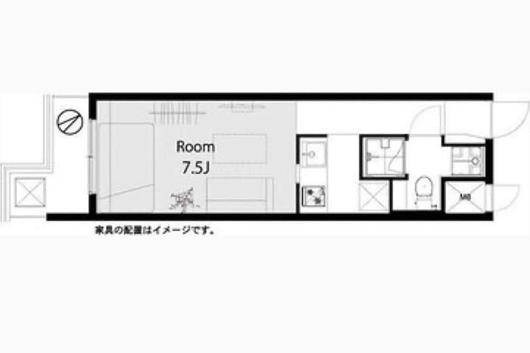 グッドルームさんのインスタグラム写真 - (グッドルームInstagram)「お部屋の中に、またお部屋？  東京 #中野坂上 ワンルーム 22.79㎡  ▼ハウス・イン・ザ・ホーム  ----------------------  個性あふれる素敵なワンルーム。 1人暮らしにオススメのお部屋です。  居室はどこから説明すべきか、 迷ってしまうほど特徴あふれる空間です。 コンクリート打ちっぱなしの壁面に、 コバルトブルーのタイルがビシッと並ぶ。  キッチン側は、 まるでお家のようなシルエット。 お部屋の中に、またお部屋！？ なんとも不思議な感覚がしますね。  天井から続くパイプはハンガーラックとして。 その横のピクチャーレールには 小物を掛けたりもできそうですね。  サニタリーは比較的コンパクトです。 その分居室にゆとりが生まれていますよ。  ※写真はクリーニング前のものです  ・⁠ こちらの物件は実際に住めるお部屋です。詳細はストーリー、ハイライトにて！⁠ ・⁠ こだわりのお部屋探しは、@goodroom_jp から URLをチェック！⁣⁣⁣⁣⁣⁣⁣⁣⁣⠀⁣⠀⁠ ・⠀⁠ ※最新のお家賃につきましては、リンク先物件ページからご確認ください。⁠ ⁠・⁠ #goodroom #interiordesign #decoration #myhome #homedesign #interiordecor #urbanlife #apartment #tokyo⁠ #東京 #生活 #シンプルな暮らし #シンプルライフ #日々の暮らし #引っ越し #暮らしを整える #一人暮らし #物件探し #お部屋探し #お洒落な暮らし #理想の空間 #空間デザイン #間取り図 #賃貸⁠ #丁寧な暮らし #無垢床  #ライティングレール #一人暮らし女子 #一人暮らし男子」8月28日 18時00分 - goodroom_jp