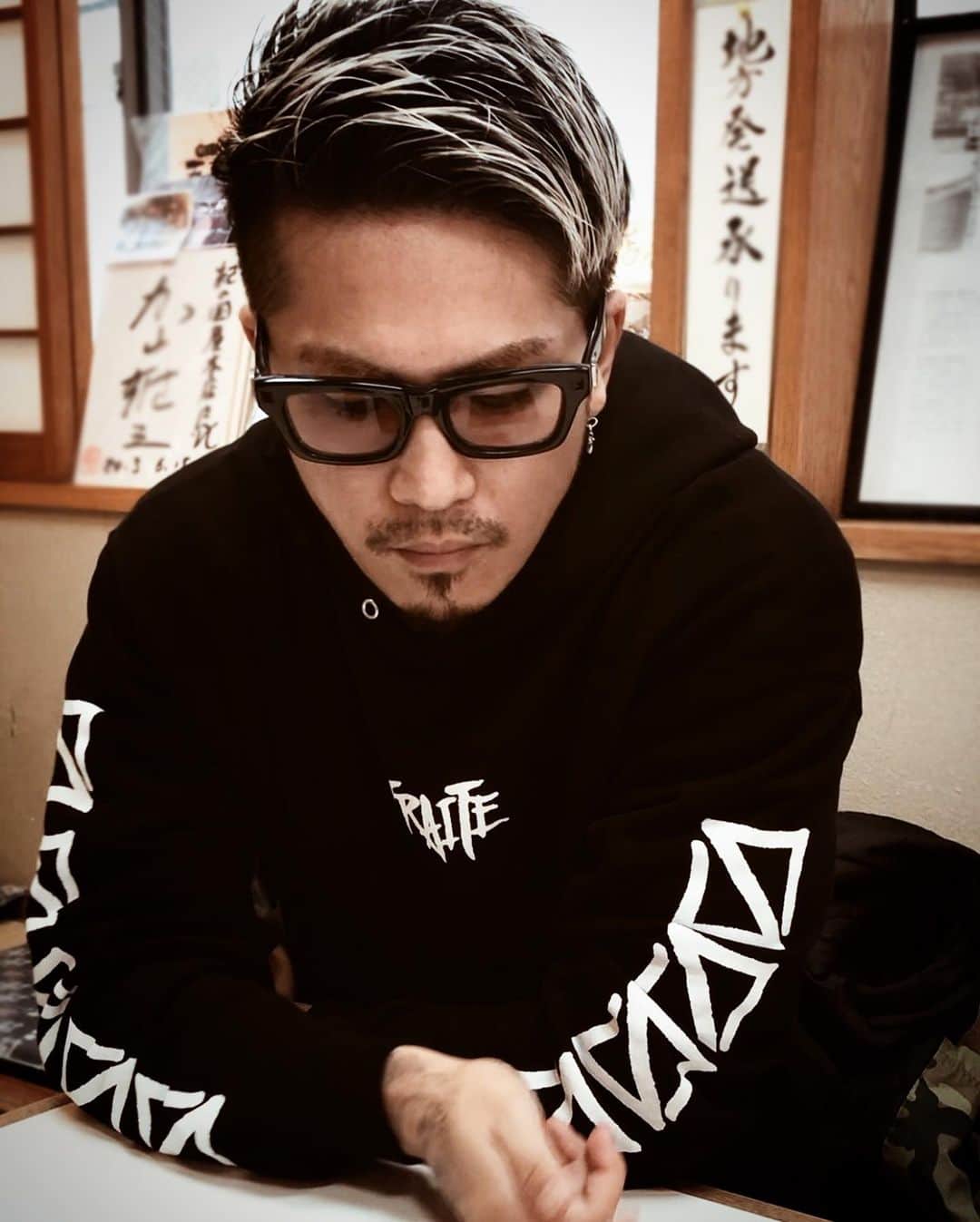 DJ ACEのインスタグラム：「🍡 #団子 #増量期のお供🥺 #RiceDumpling #ACE1」