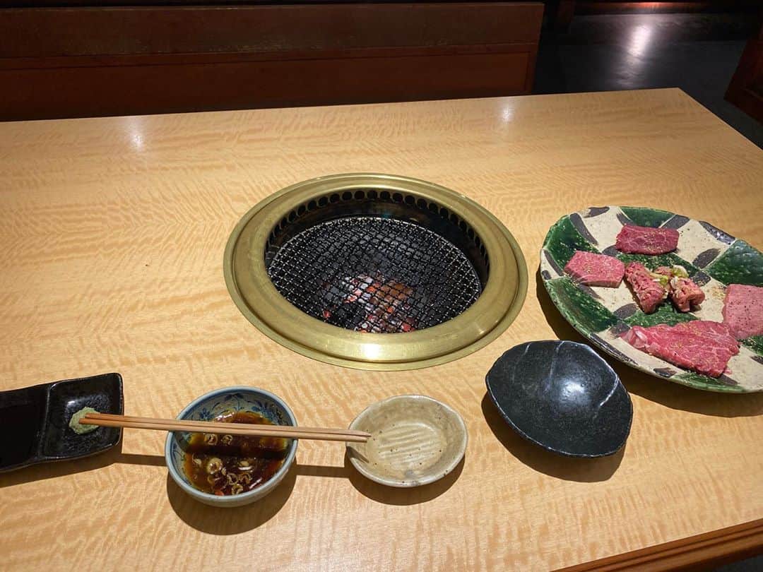 高田真希さんのインスタグラム写真 - (高田真希Instagram)「1人焼肉できる？できない？  #1人焼肉」8月28日 18時47分 - maki_takada