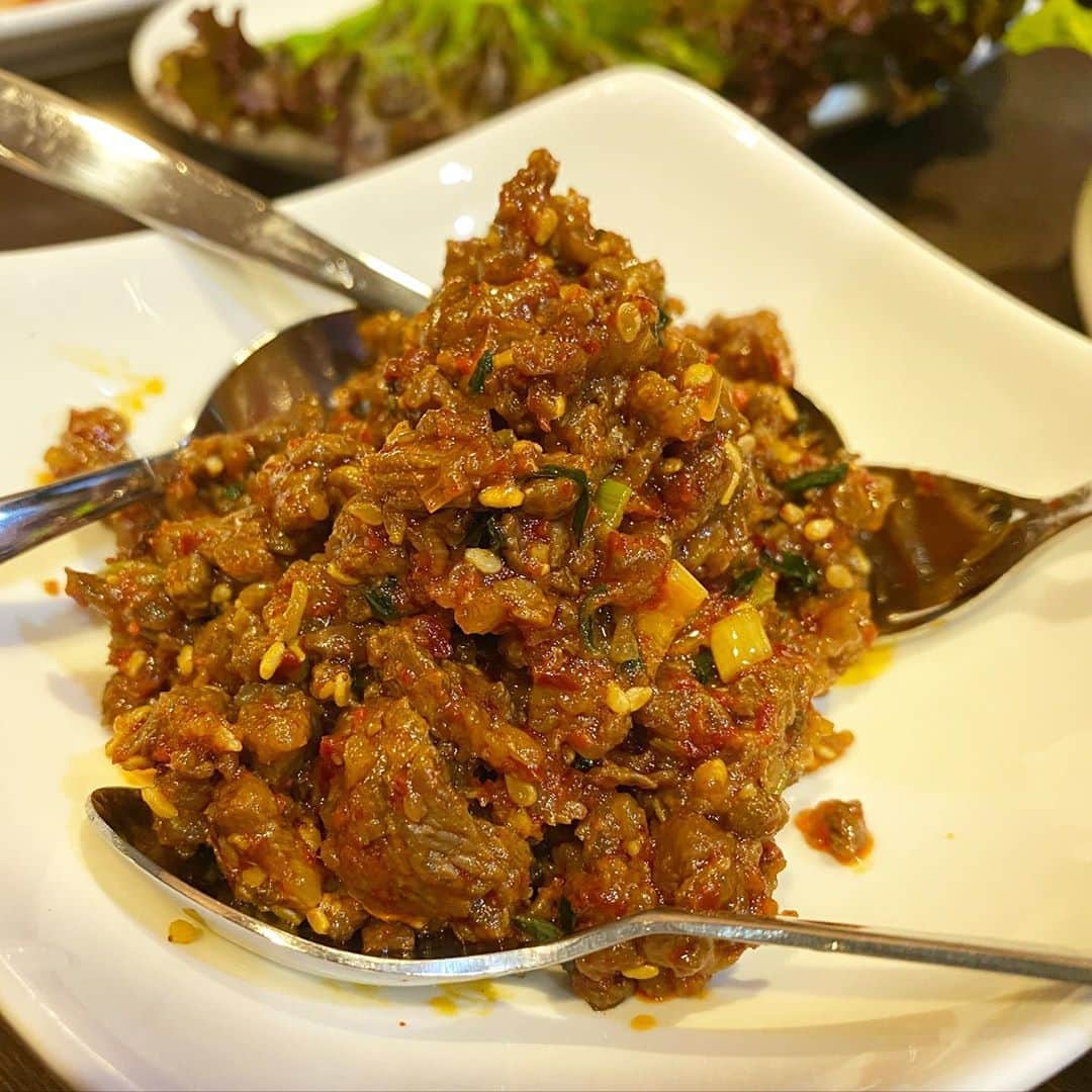 東京肉レポートのグルメインスタ