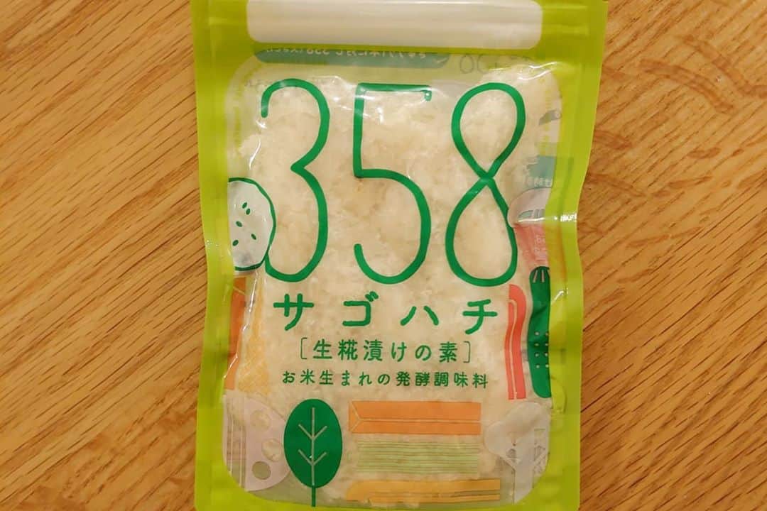 河瀬璃菜さんのインスタグラム写真 - (河瀬璃菜Instagram)「福島の伝統発酵食品「三五八」が便利すぎる。﻿ ﻿ これは生の糀を使用した358という商品を使ってるよー！﻿ ﻿ サーモンとアボカドを358とごま油混ぜたヤツに漬けるだけ。めちゃくちゃ旨味が引き立って美味いーー！レシピはスワイプ！ ﻿ いま、358を使ったレシピを投稿すると、豪華商品もあたるよー！﻿ ﻿ 詳しくは @sagohachijapanesepickle を見てね。 ﻿ #おうちで358#358 #サゴハチ #三五八 #三五八漬け #発酵食品﻿ #御稲プライマル#東の食の会 #ズボラ腸活 #pr」8月28日 19時35分 - linasuke0508