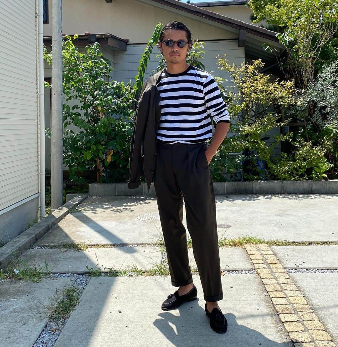 高田朋佳さんのインスタグラム写真 - (高田朋佳Instagram)「Summer vibes!!  ———————————————————————— #summerstyle #mensstyle #mensstyleguide #menswear #resortstyle  #takadachannel #youtuber #onlyone #newcolonialstyle #jetset #singapore #luxuryresort #colonyclothing #singaporelife #singaporestyle  #lifestyle #fashion #mensfashions #dapper #igfashion #sprezzatura」8月28日 19時55分 - tomoyoshi_takada