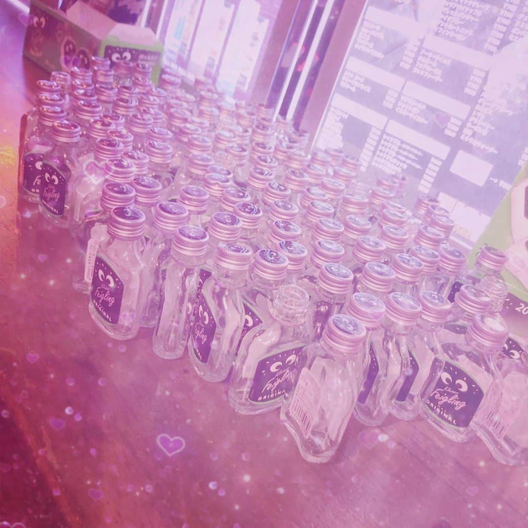 のインスタグラム：「酒なのよ🤞」