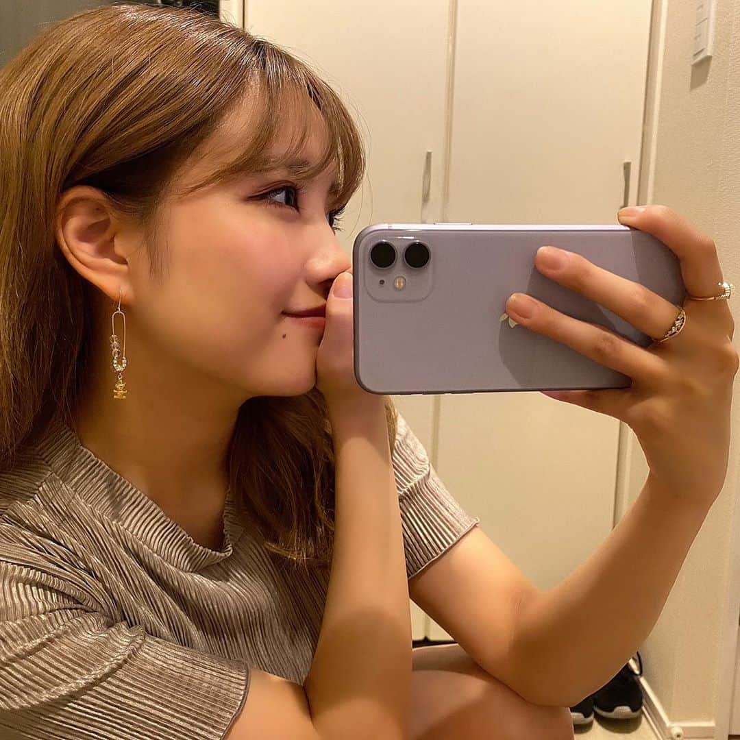 加藤玲奈のインスタグラム：「新しいピアスさりげなくクマさん🧸✨ 可愛い😊 @beams_official」