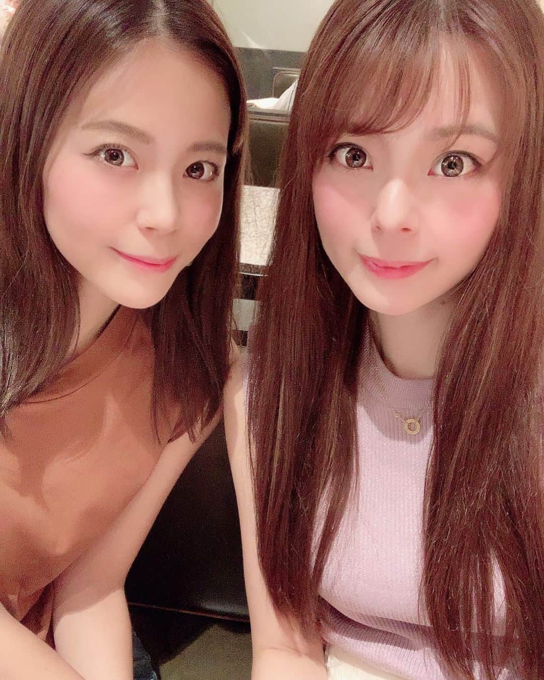 のインスタグラム：「明日からが楽しみでワクワクしている二人😆😆✨ 明日はSF開幕戦を祝してzoom配信します😆✨ まだ受付を行っているのでお待ちしてますー😉 ストーリーか、Twitterから予約してね🤩 . #SF #sformula #sformula2020  #sformula好きな人と繋がりたい  #superformula  #スーパーフォーミュラ #SF開幕戦　#開幕戦　#開幕戦が待ち遠しい  #カロッツェリア  #carrozzeria  #KCMG #SUPERFOMULA #レースクイーン #sf2020 #撮影会　#撮影会モデル」