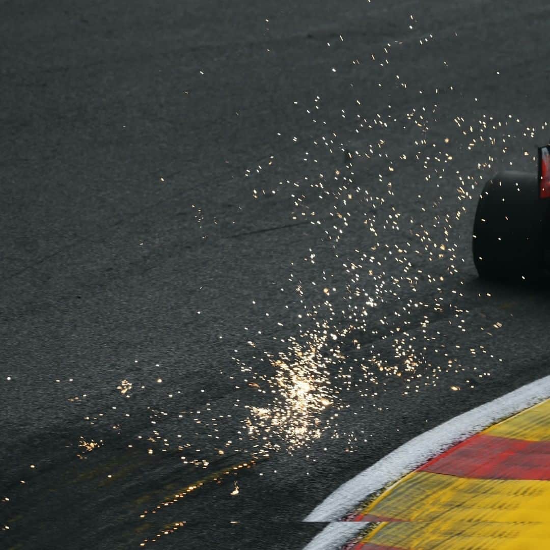 F1さんのインスタグラム写真 - (F1Instagram)「Spark-Francorchamps ✨ . #F1 #Formula #BelgianGP #SpaFrancorchamps」8月28日 21時10分 - f1