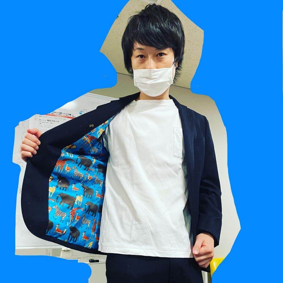のインスタグラム：「． ． これ以上むくんでほしくないねん。 ． #将企兄 #マスク越しのむくみ」